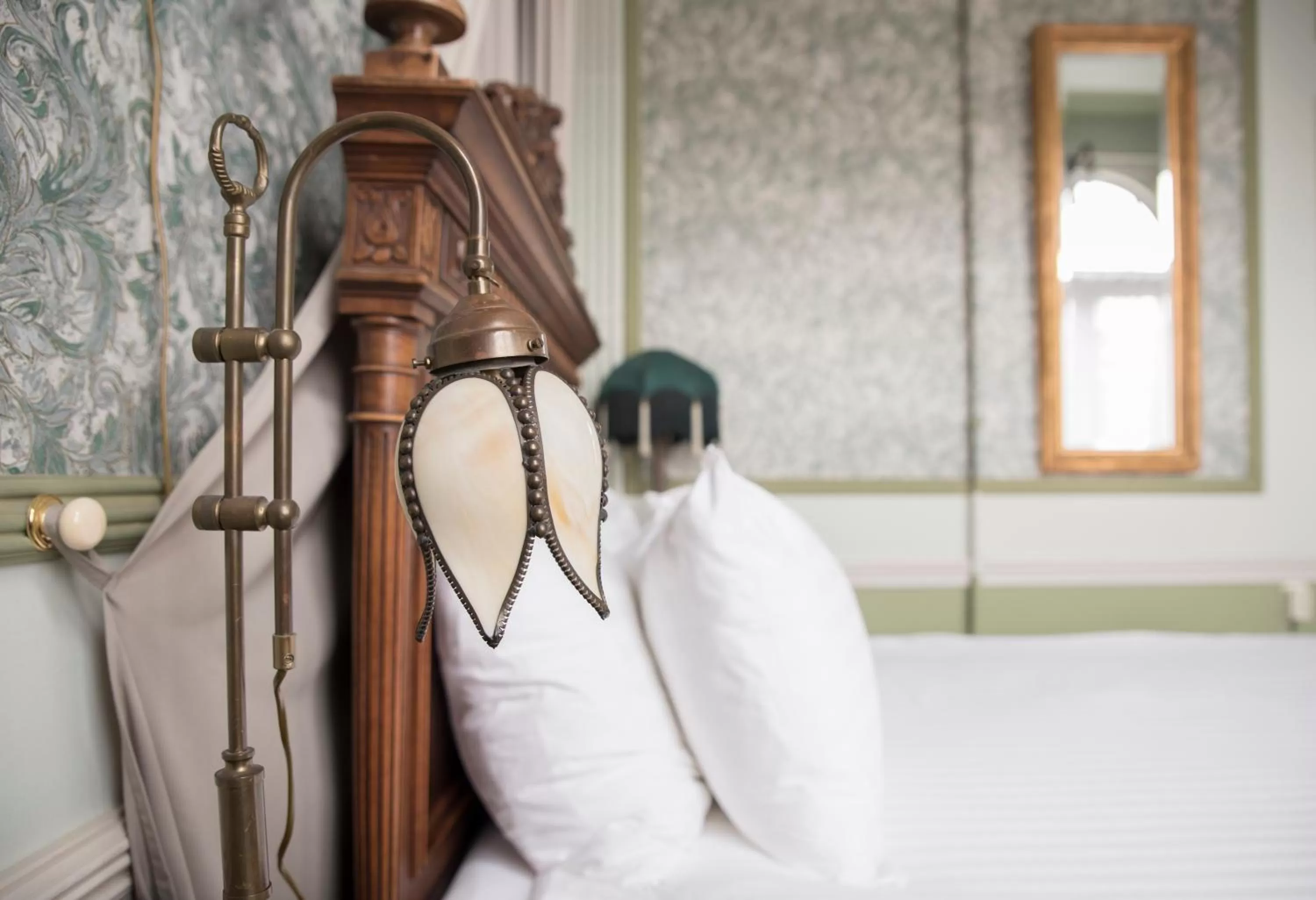 Decorative detail, Bed in Hotel Fidder - Patrick's Whisky Bar