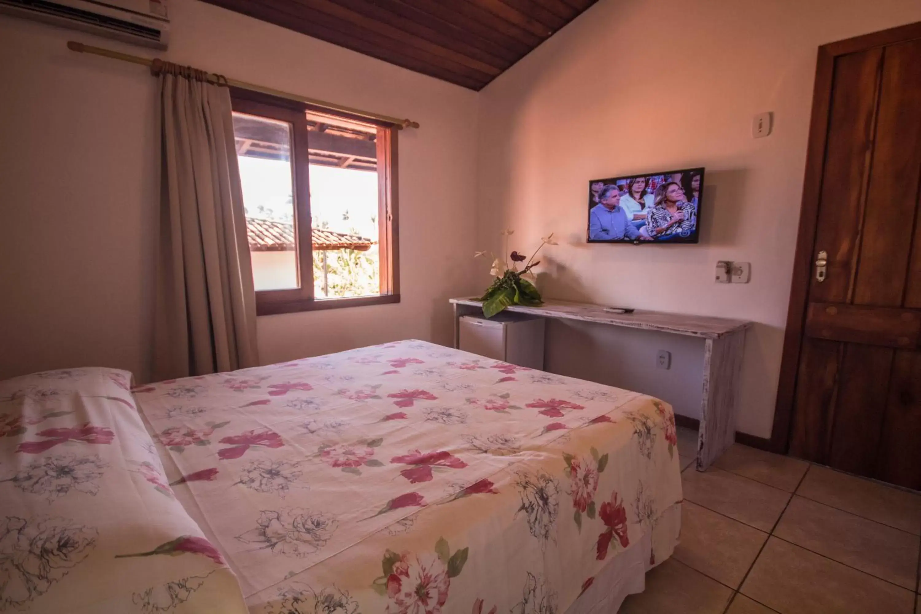 Bedroom, Bed in Jardim Atlântico Beach Resort