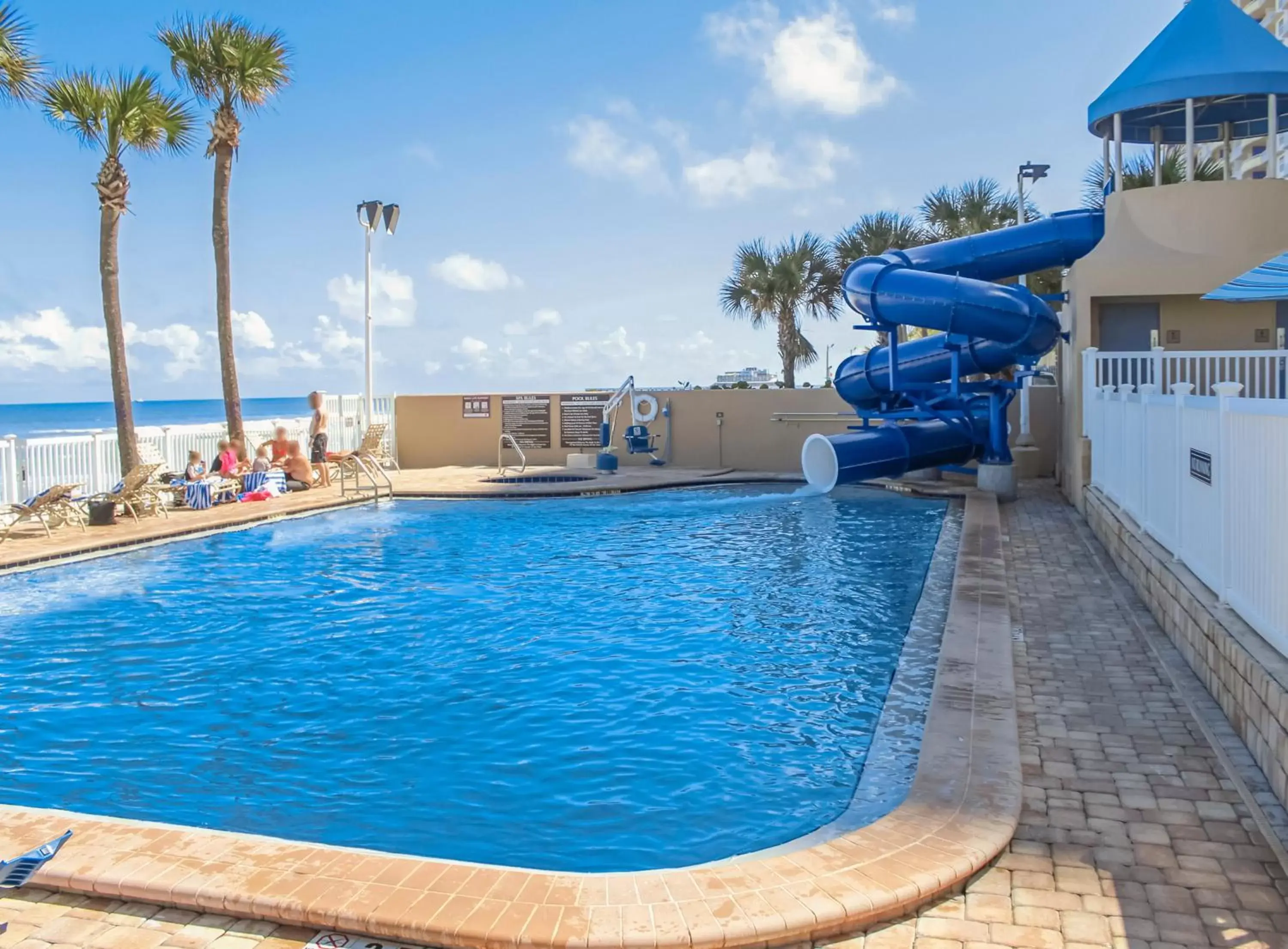 Swimming Pool in Daytona Beach Regency