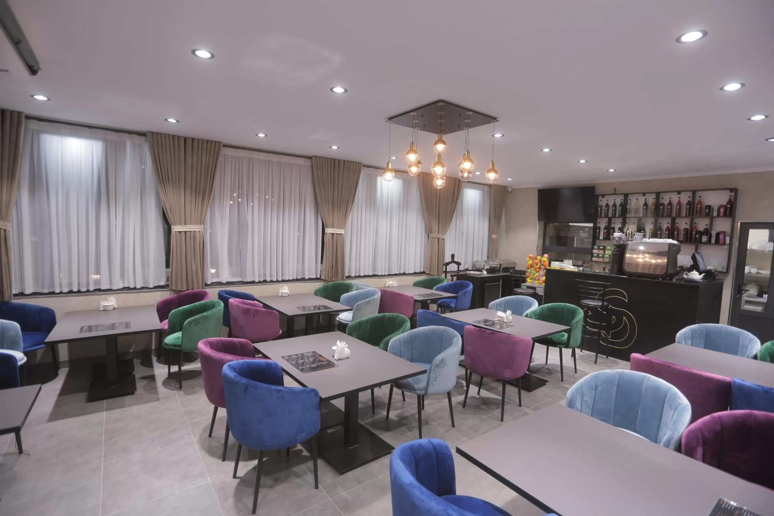 Restaurant/places to eat in Samarqand Darvoza