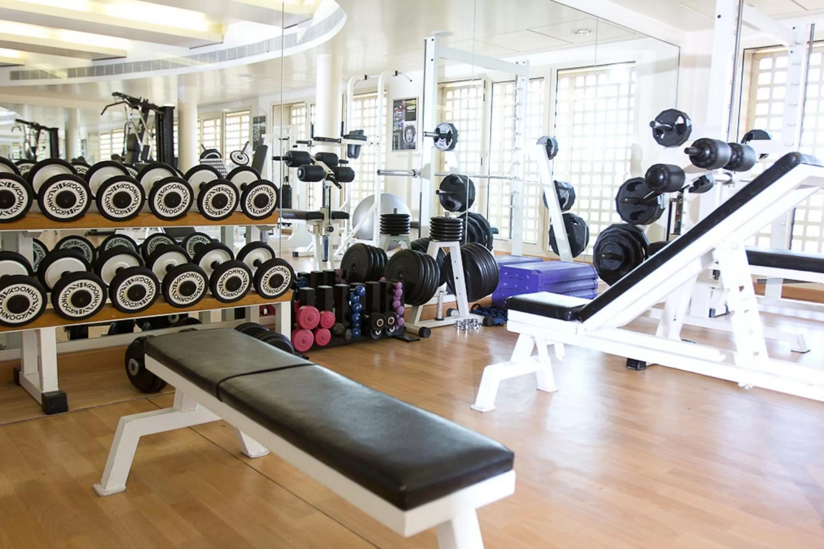 Fitness centre/facilities in Gefinor Rotana – Beirut
