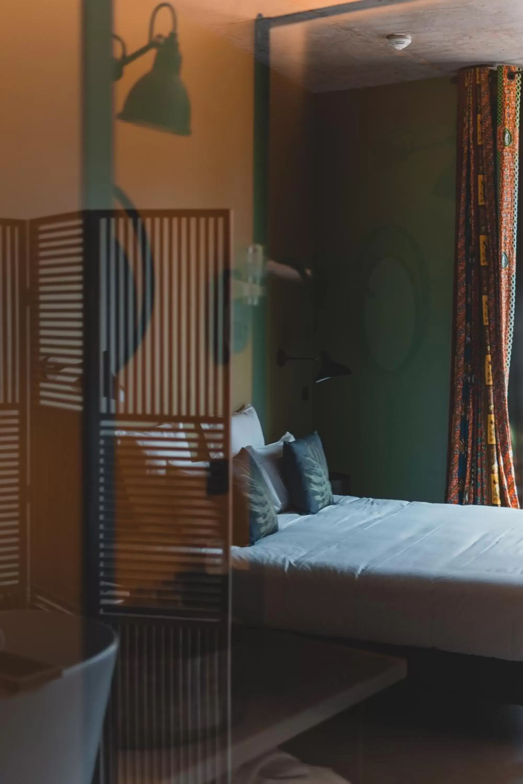 Bedroom, Bed in Hotel La Zoologie & Spa Bordeaux