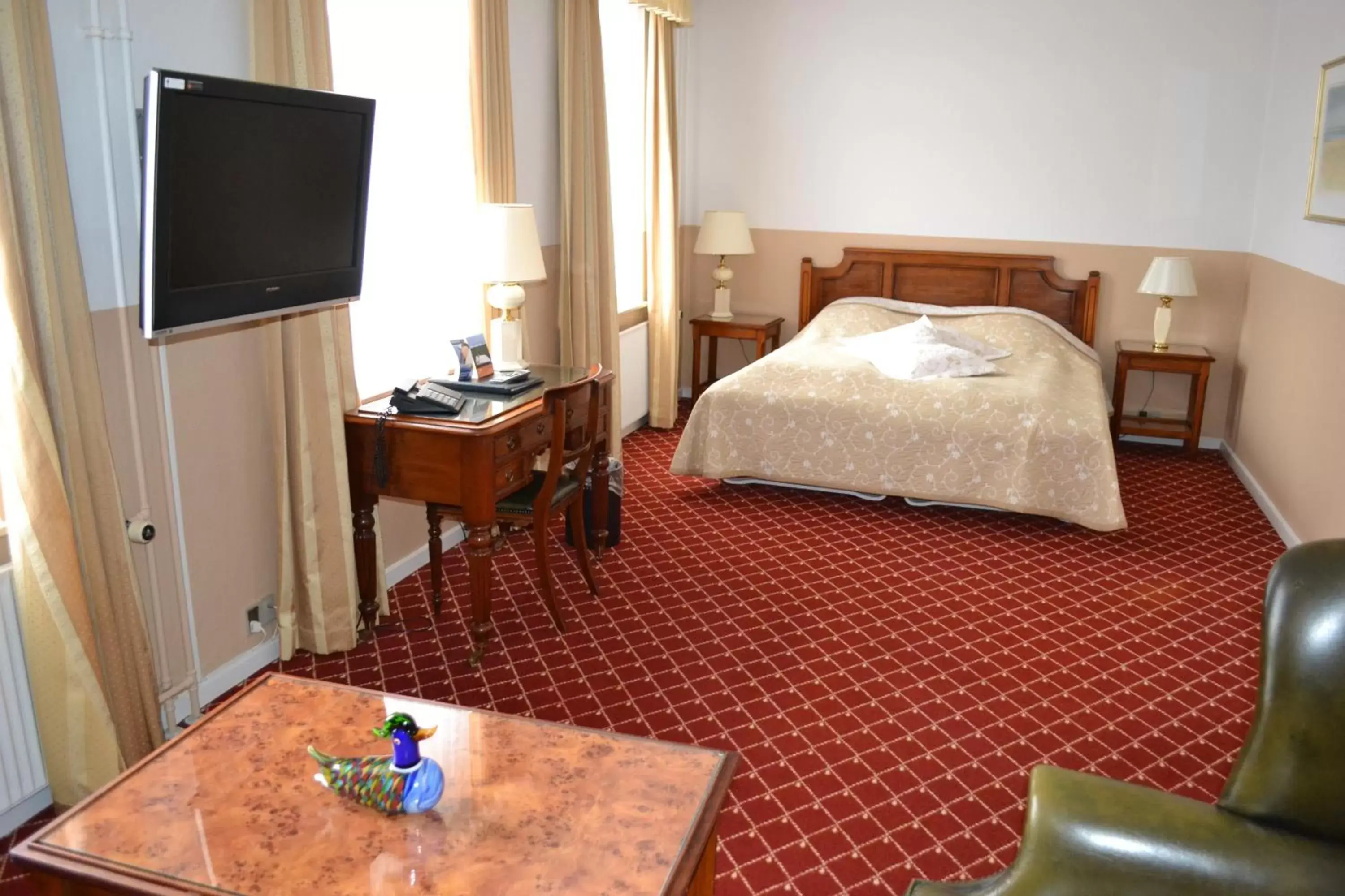 Double or Twin Room with Extra Bed in Milling Hotel Plaza