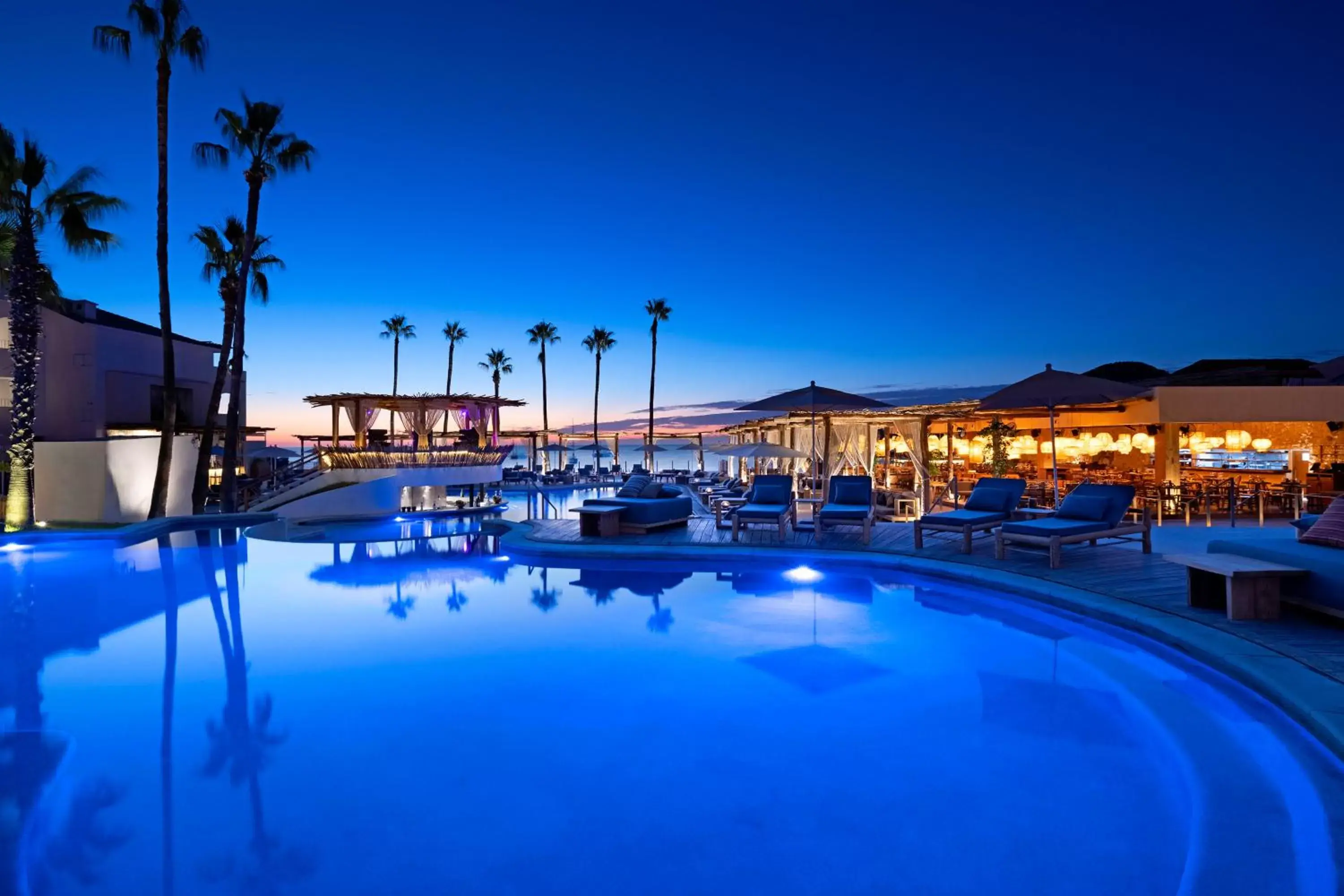 Pool view, Swimming Pool in ME Cabo