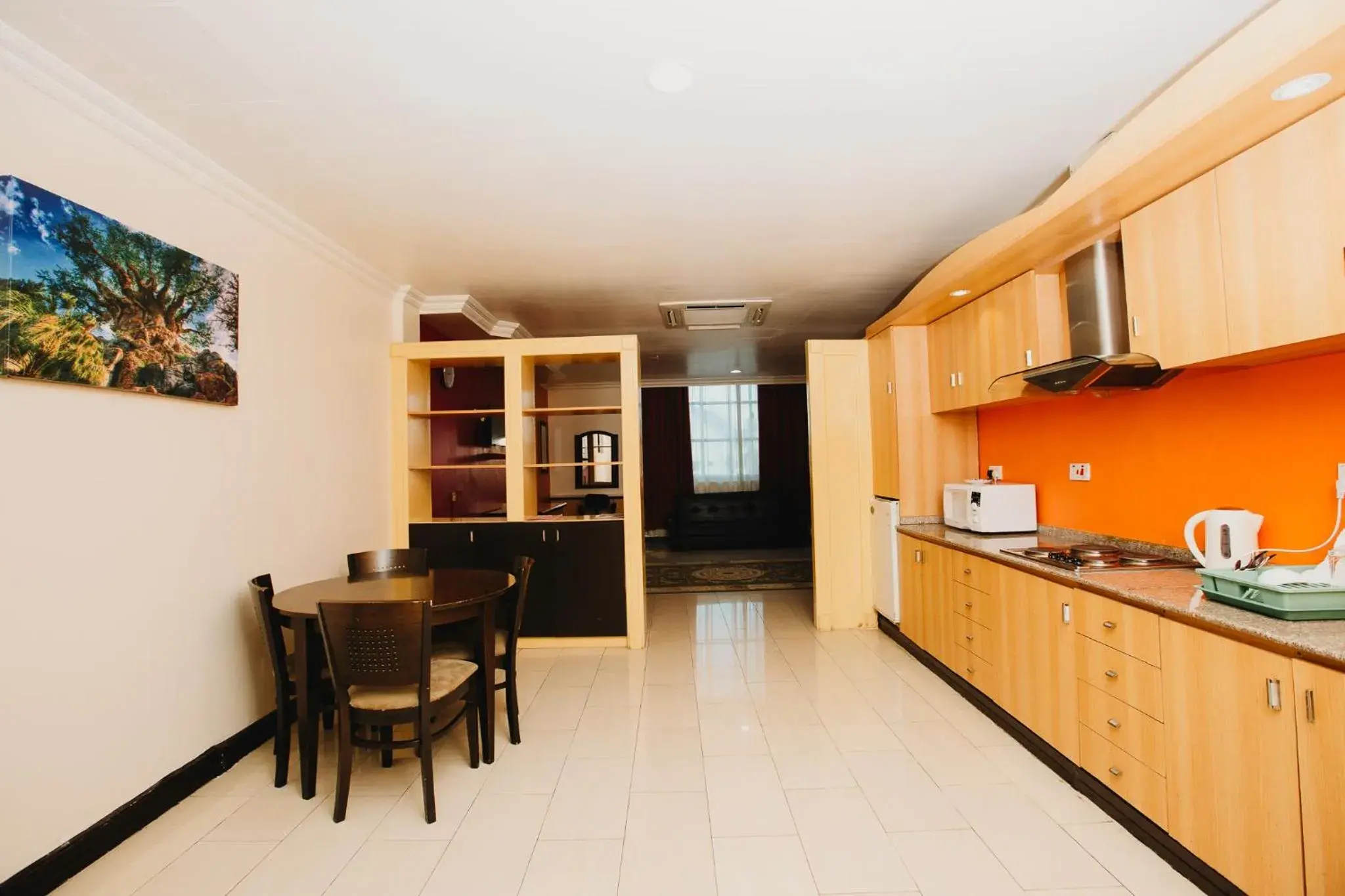 Kitchen/Kitchenette in Mayfair Hotel