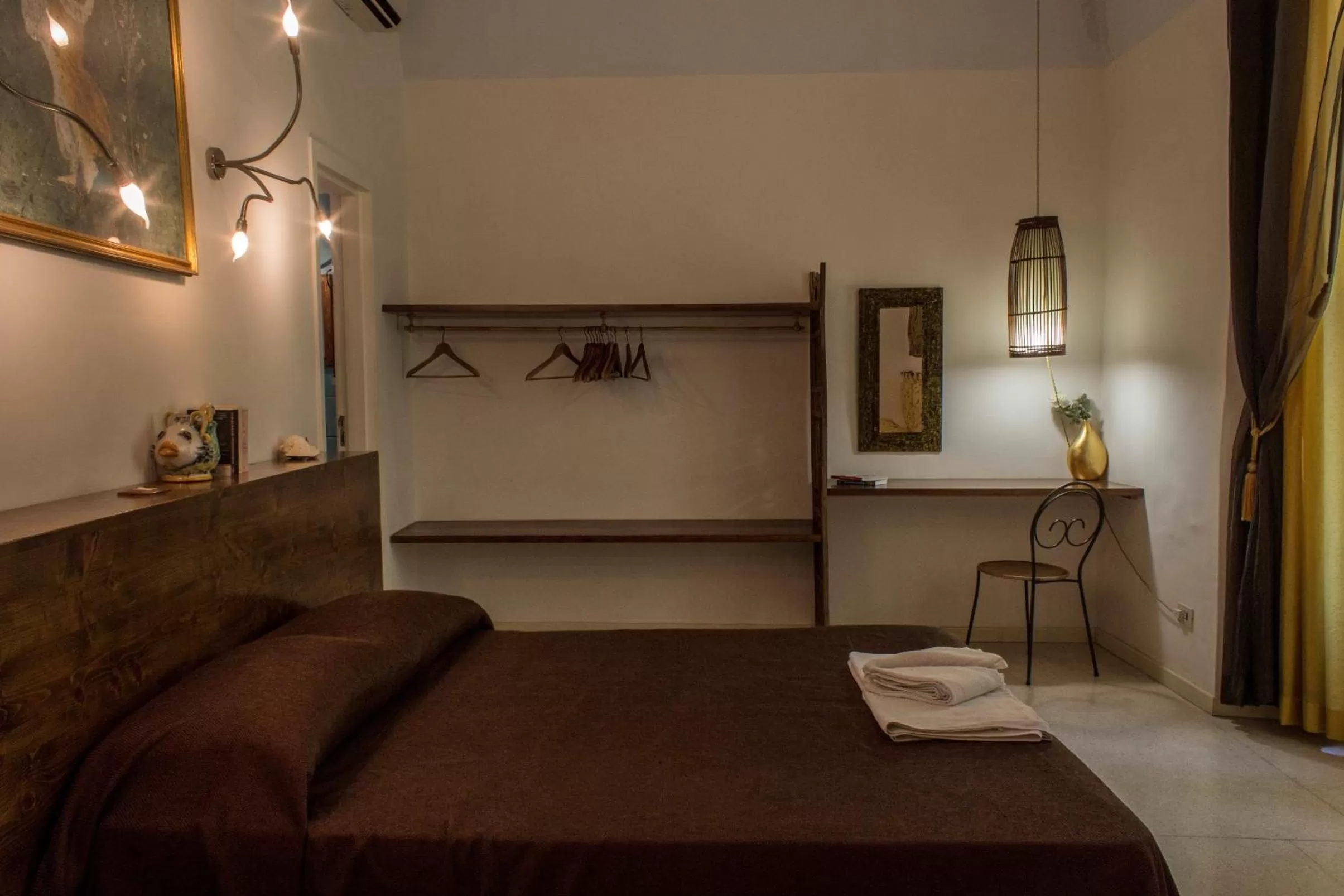 Bedroom, Bed in diLetto a Napoli