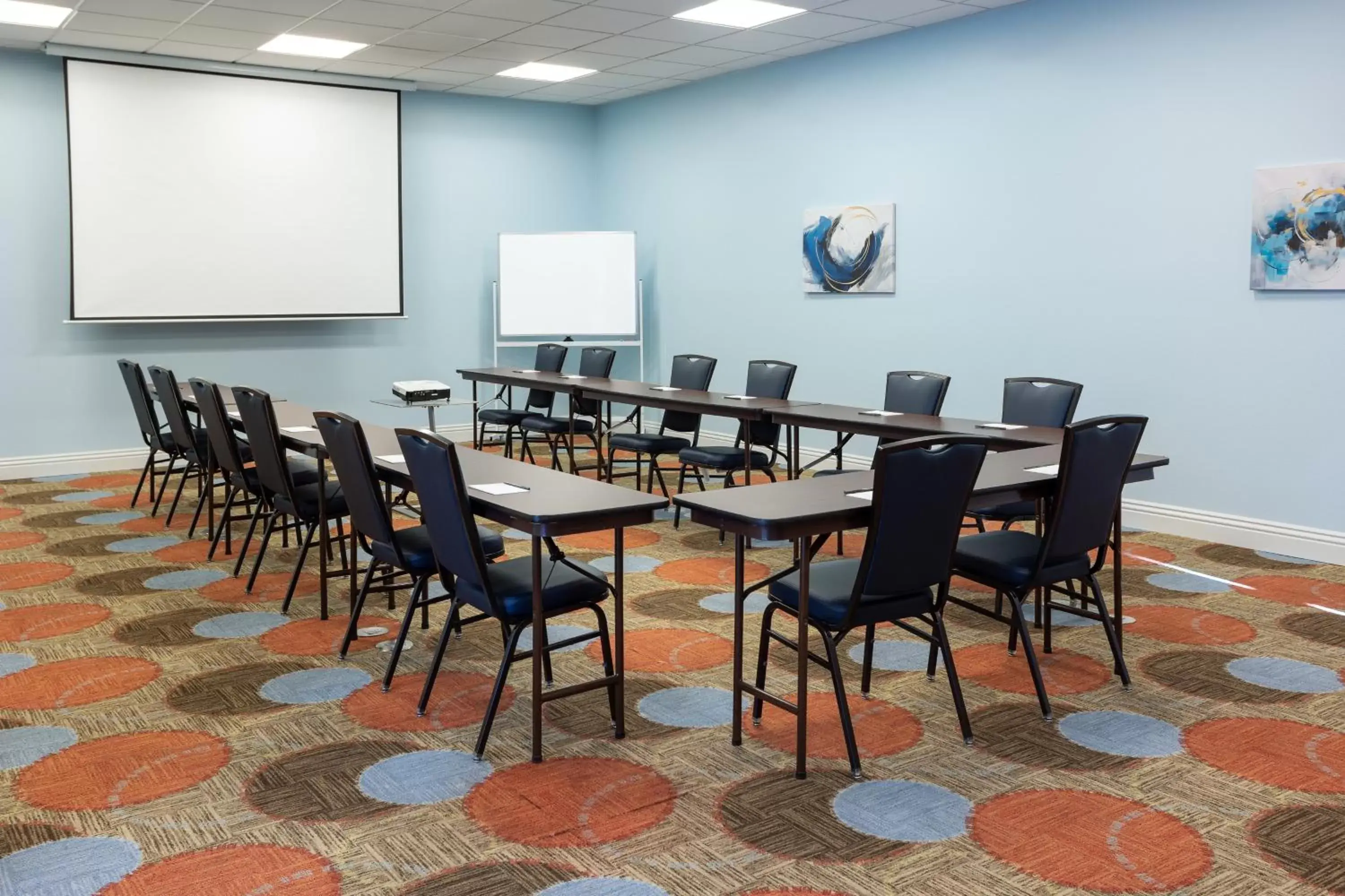 Meeting/conference room in Staybridge Suites Las Vegas - Stadium District