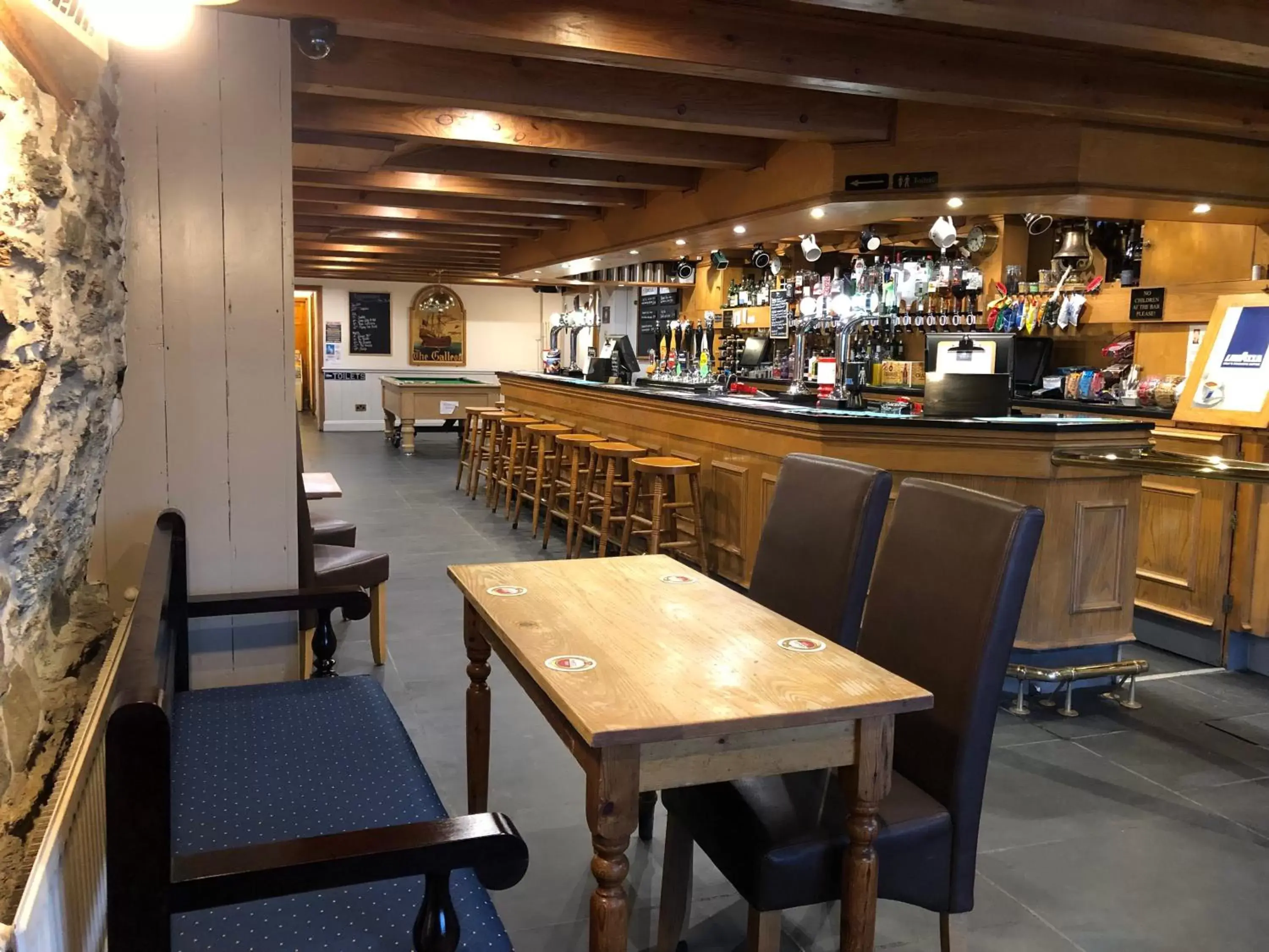Billiard, Lounge/Bar in The Galleon Inn