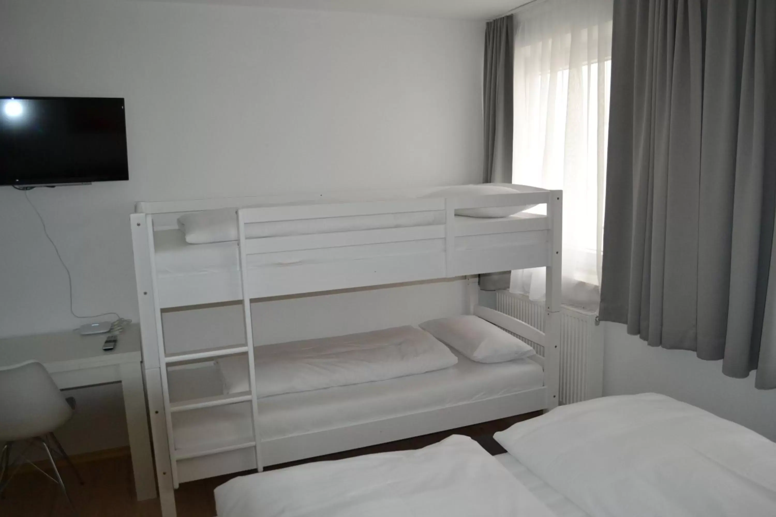 Standard Family Room in Platia - rooms Standard Family Room in Platia - rooms