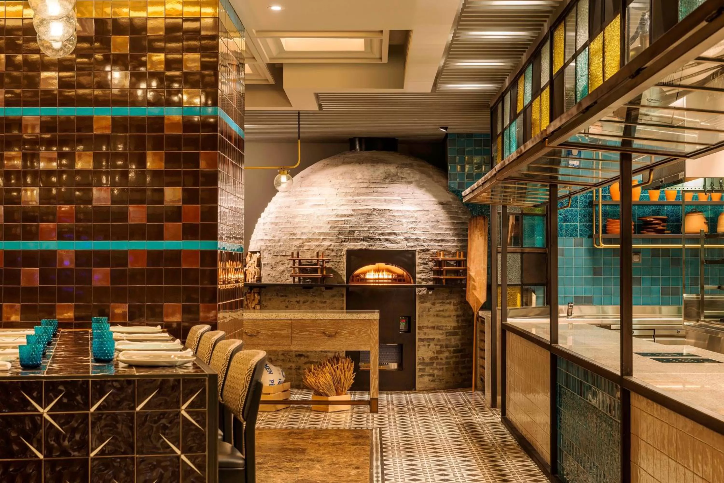 Kitchen or kitchenette in Sheraton Mall of the Emirates Hotel, Dubai