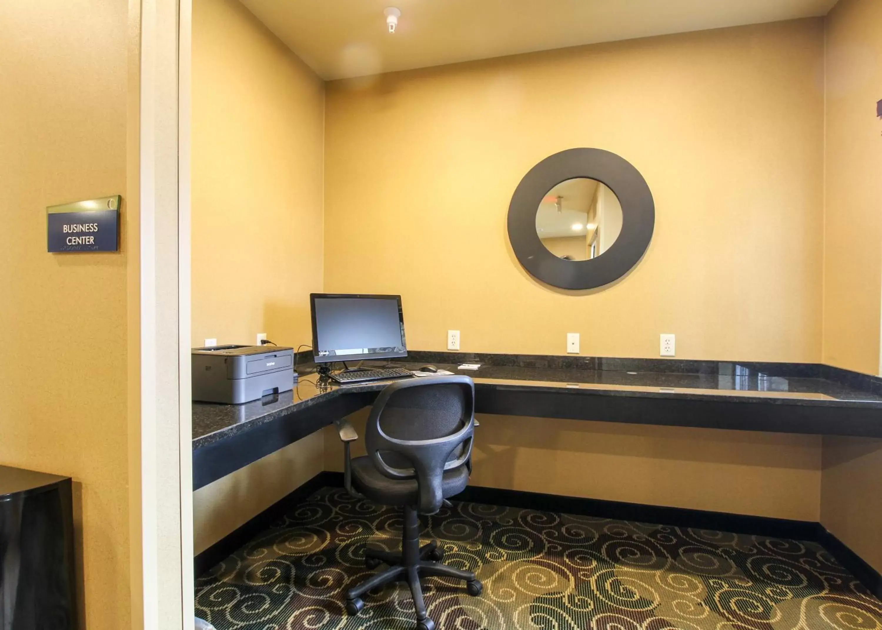 Business facilities, Business Area/Conference Room in Cobblestone Hotel & Suites - Devils Lake