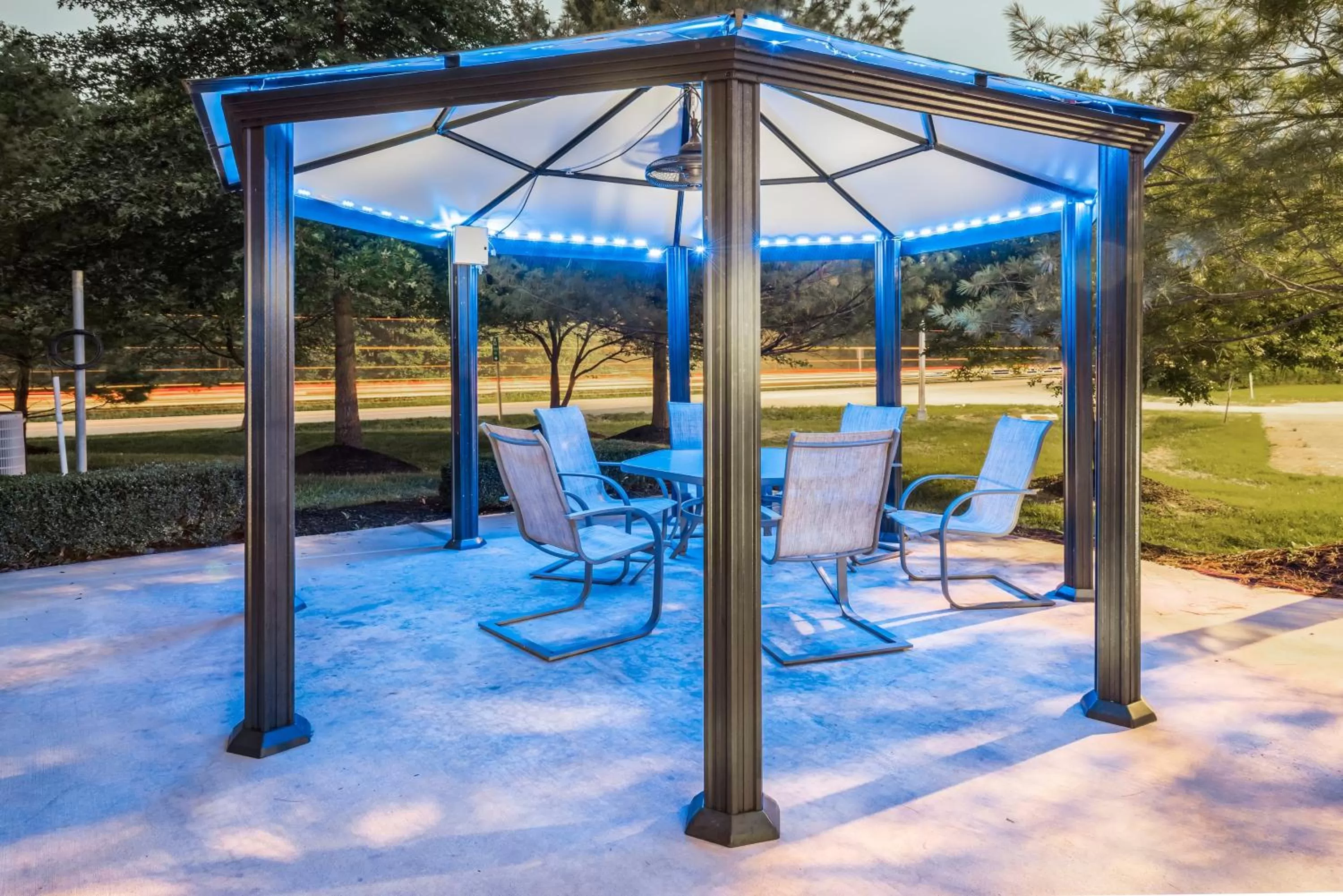 Lobby or reception in Holiday Inn Express Hotel & Suites-North East by IHG