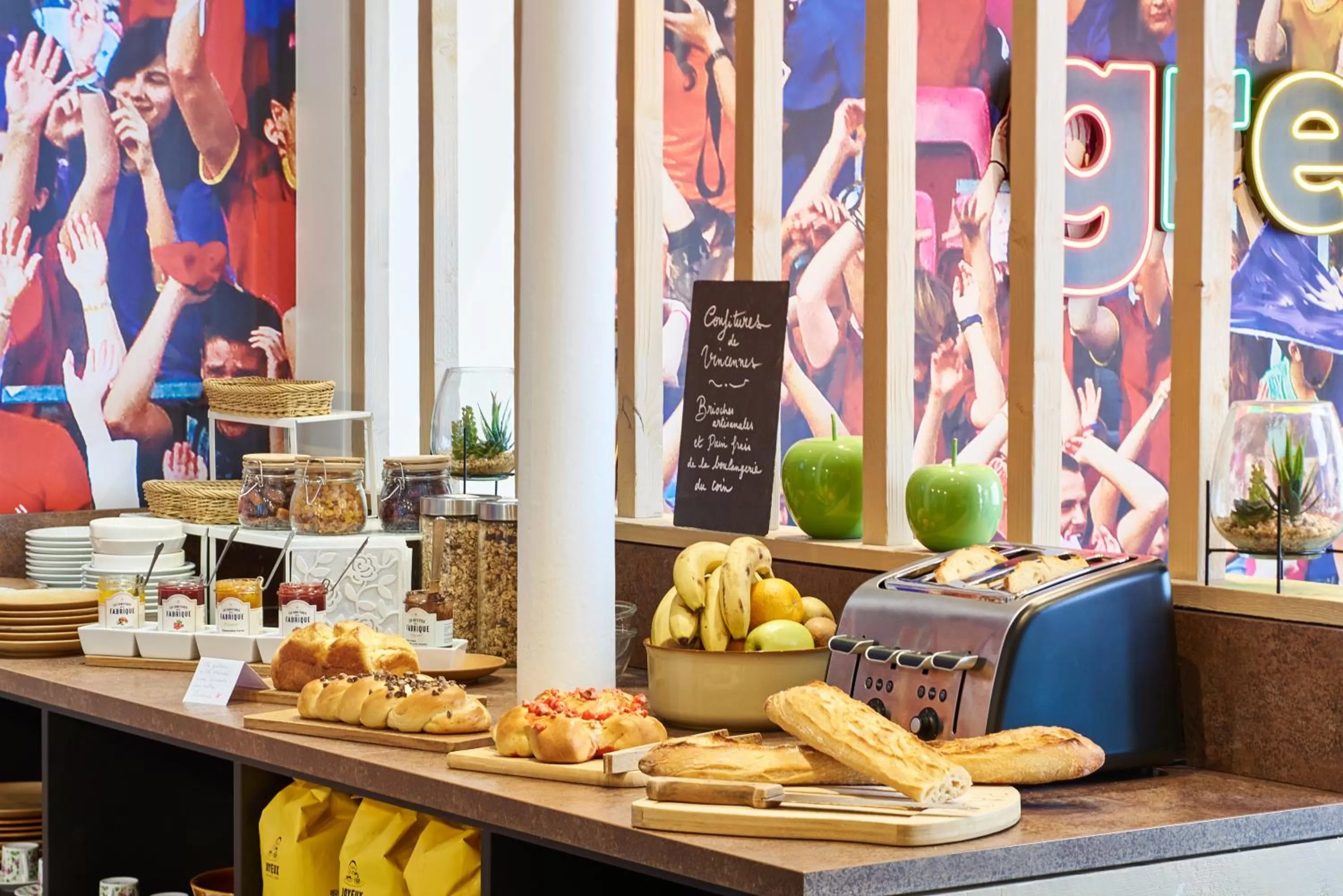 Buffet breakfast in Greet Boulogne Billancourt Paris