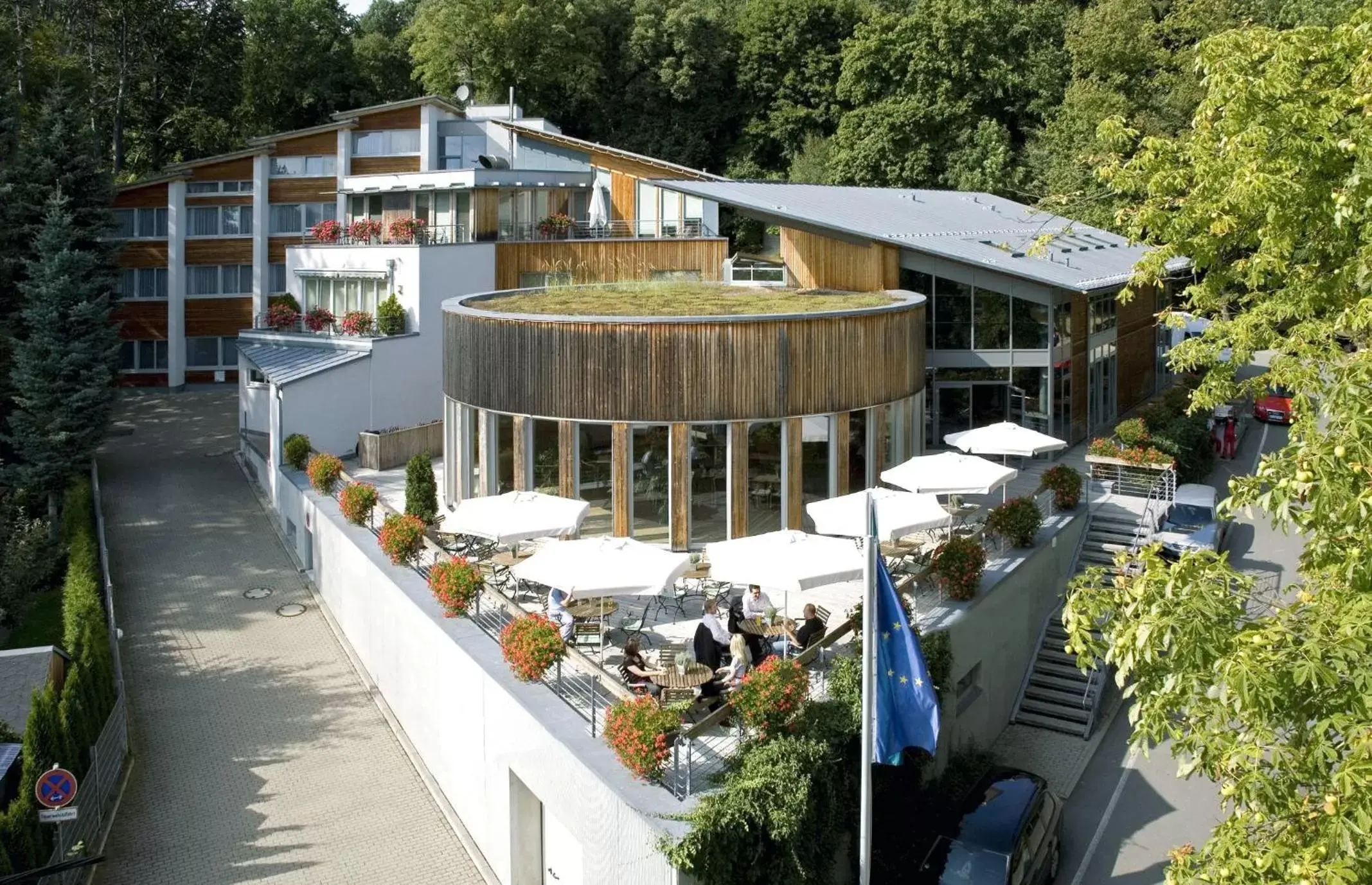 Facade/entrance in Hotel Forsthaus Grüna