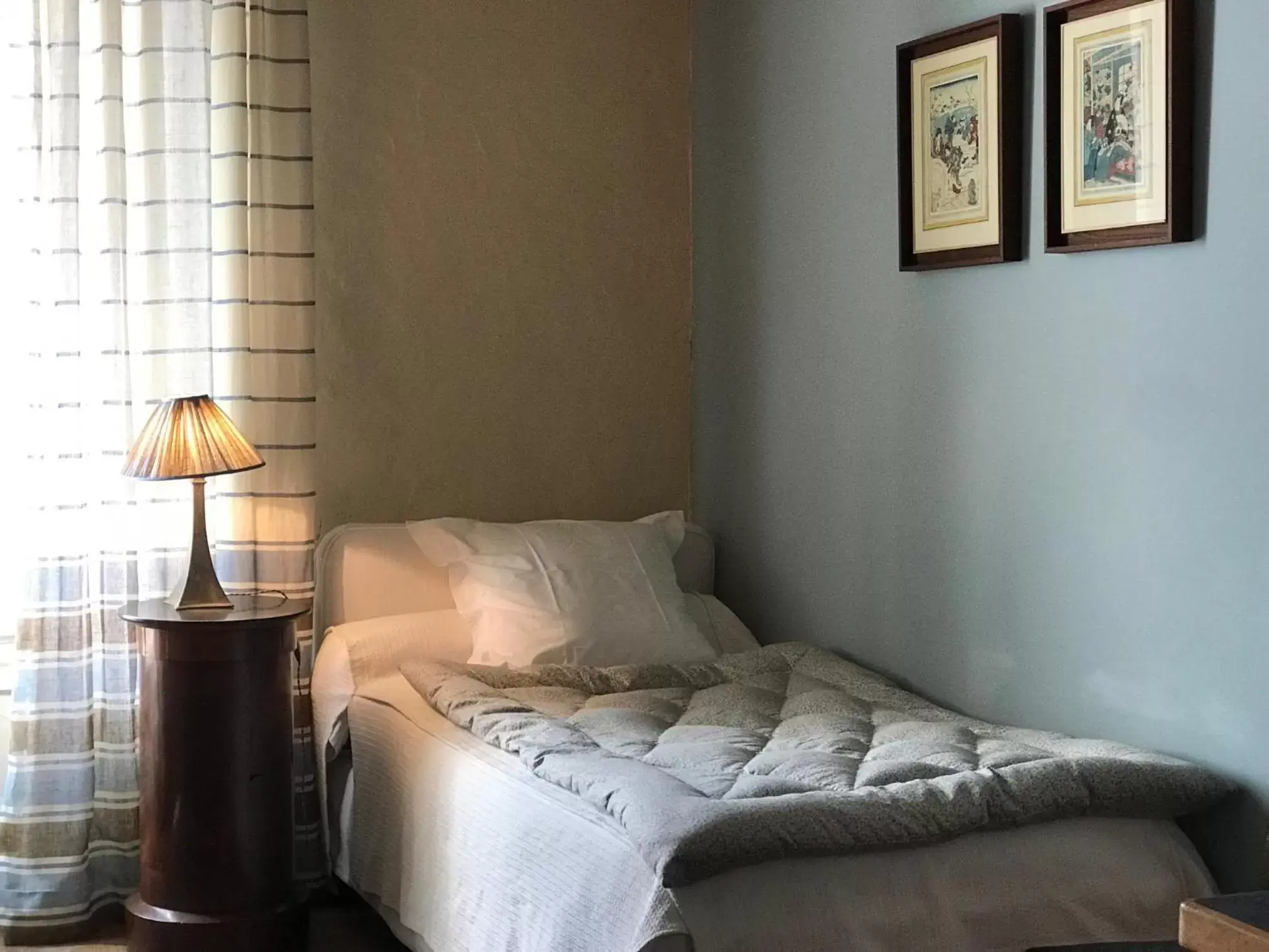 Bedroom, Bed in La maison Jeanne d'Arc Bedroom, Bed in La maison Jeanne d'Arc