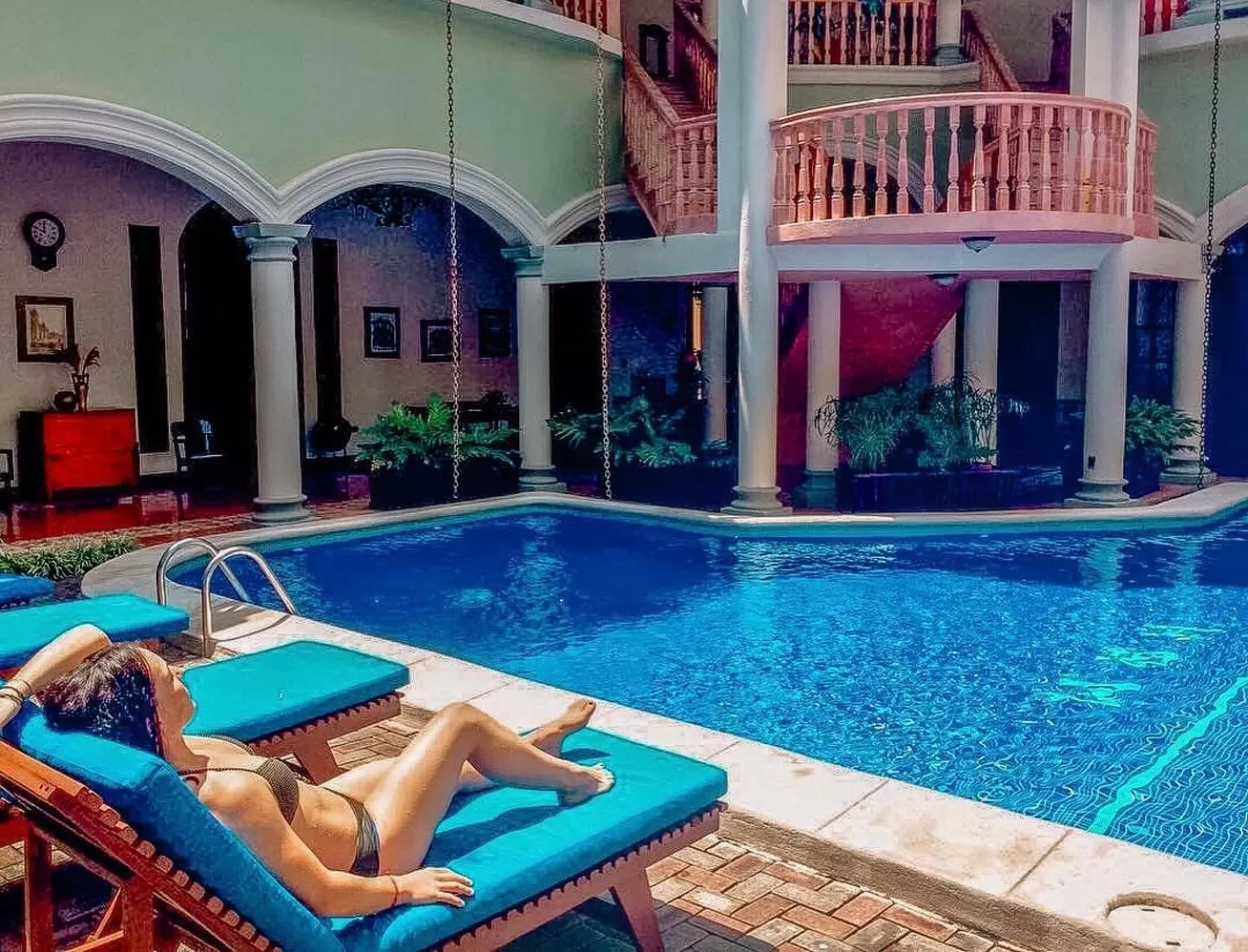 Swimming pool in Hotel Real La Merced