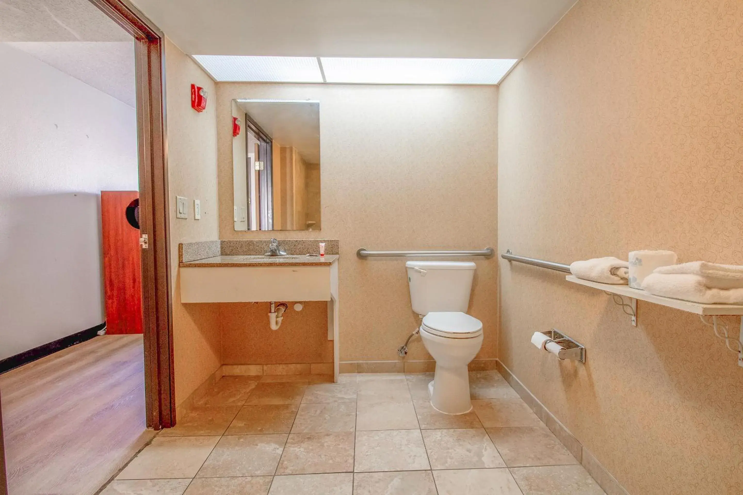 Bathroom in Tulsa Square Hotel Central, I-44 By OYO