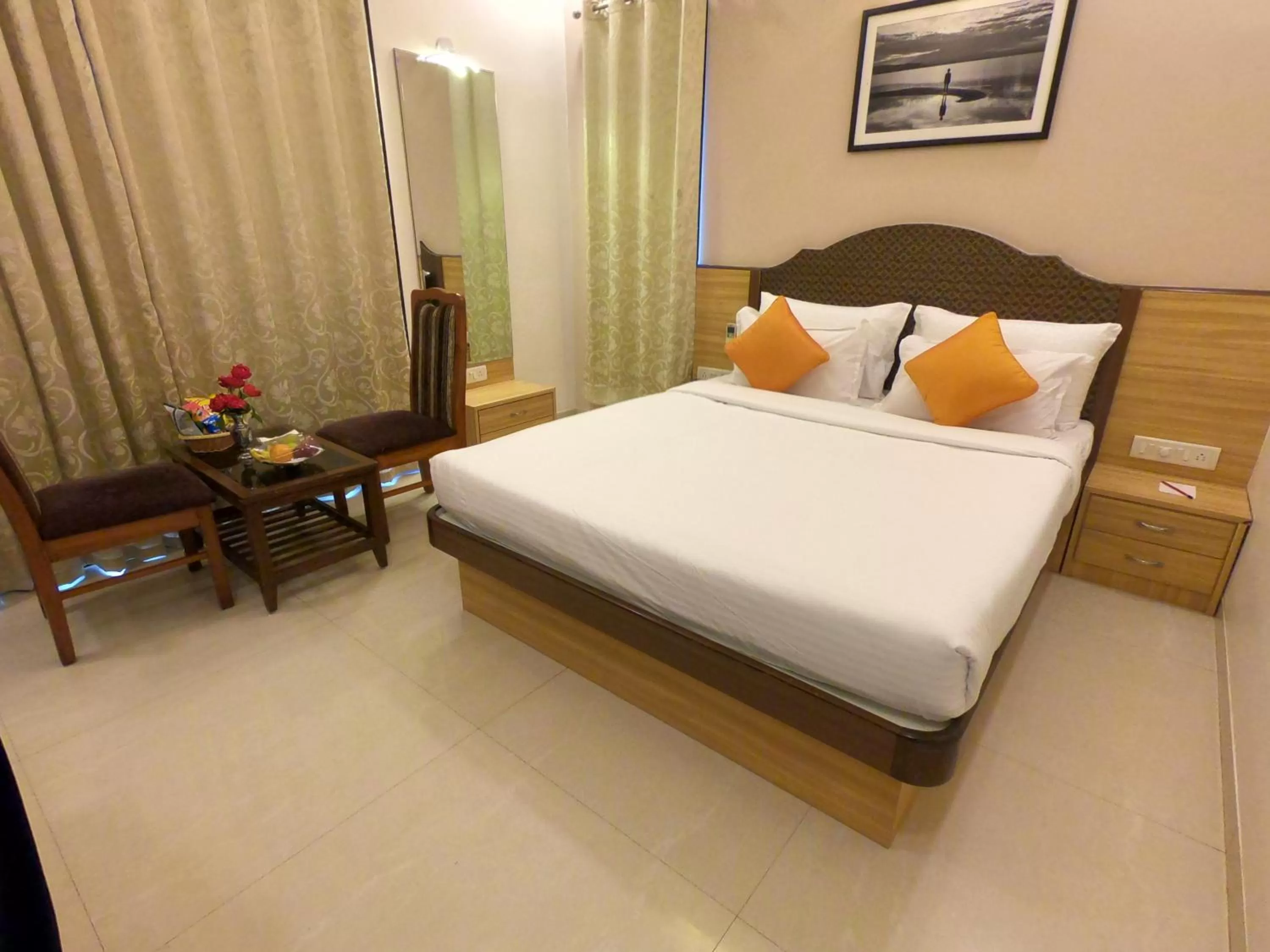 Bed in Jivanta Mahabaleshwar