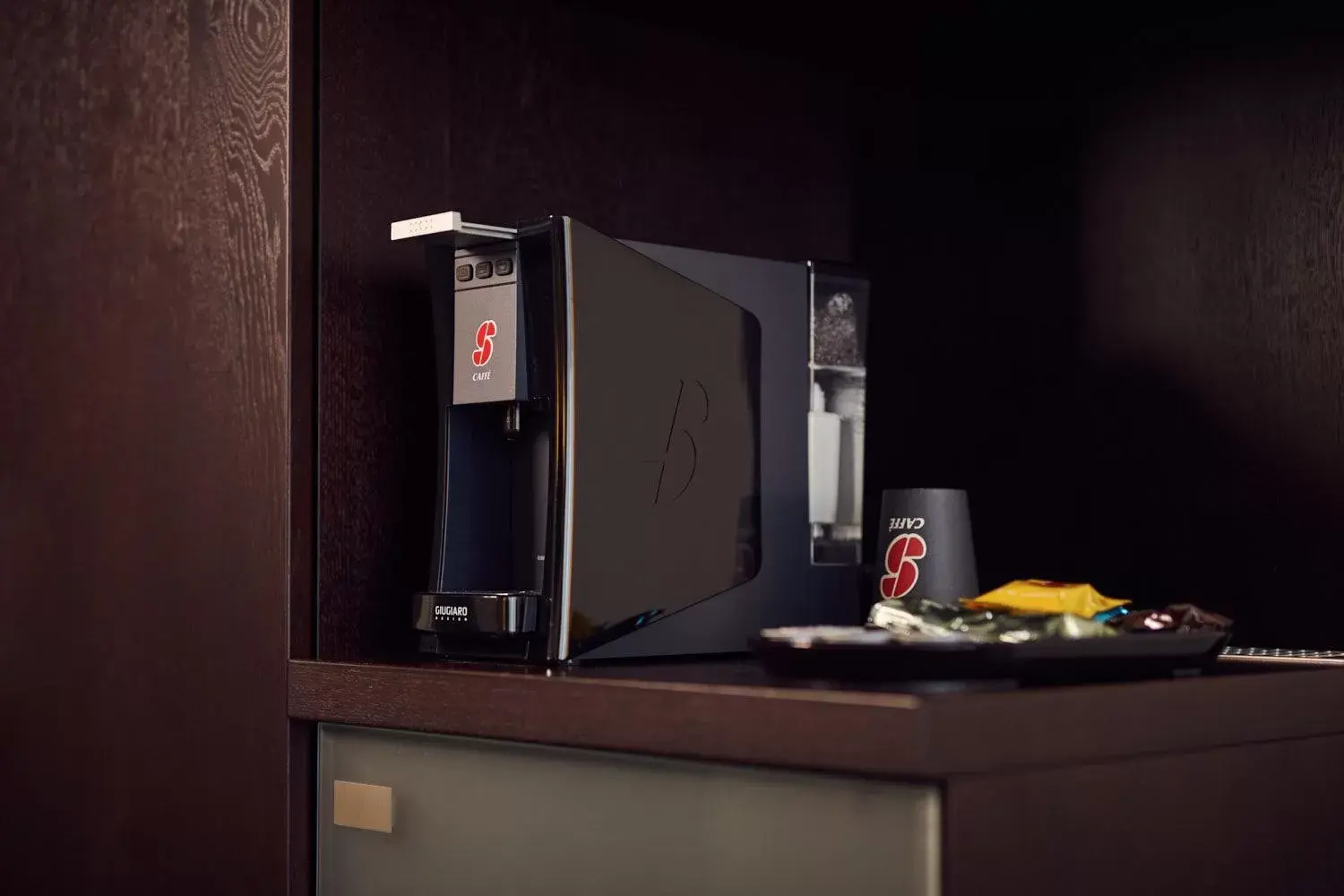 Coffee/tea facilities in Hotel Charleroi Airport - Van Der Valk