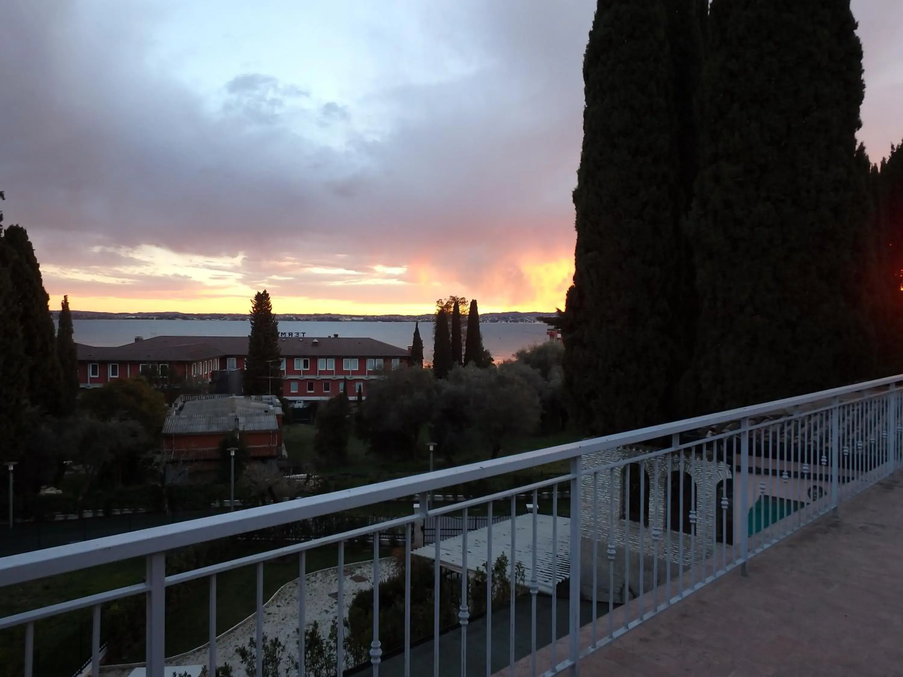 Balcony/Terrace, Sunrise/Sunset in Hotel Meridiana