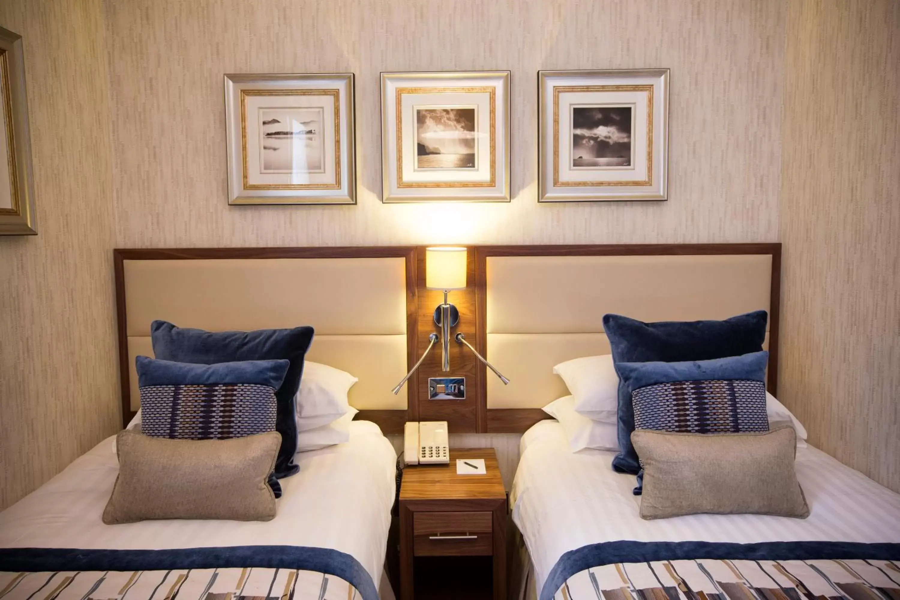 Standard Twin Room in Lodore Falls Hotel & Spa