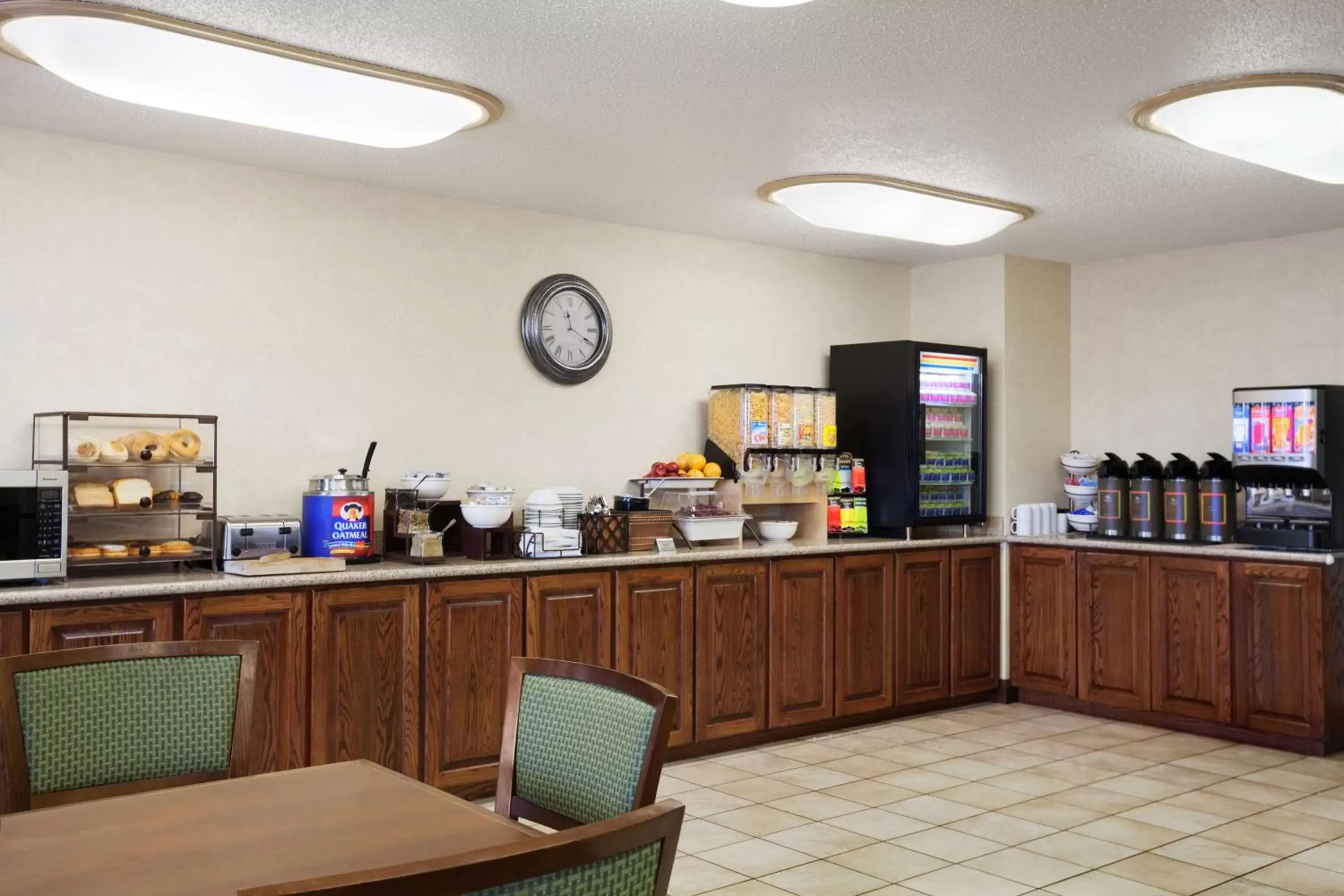 Restaurant/Places to Eat in Country Inn & Suites by Radisson, Bismarck, ND