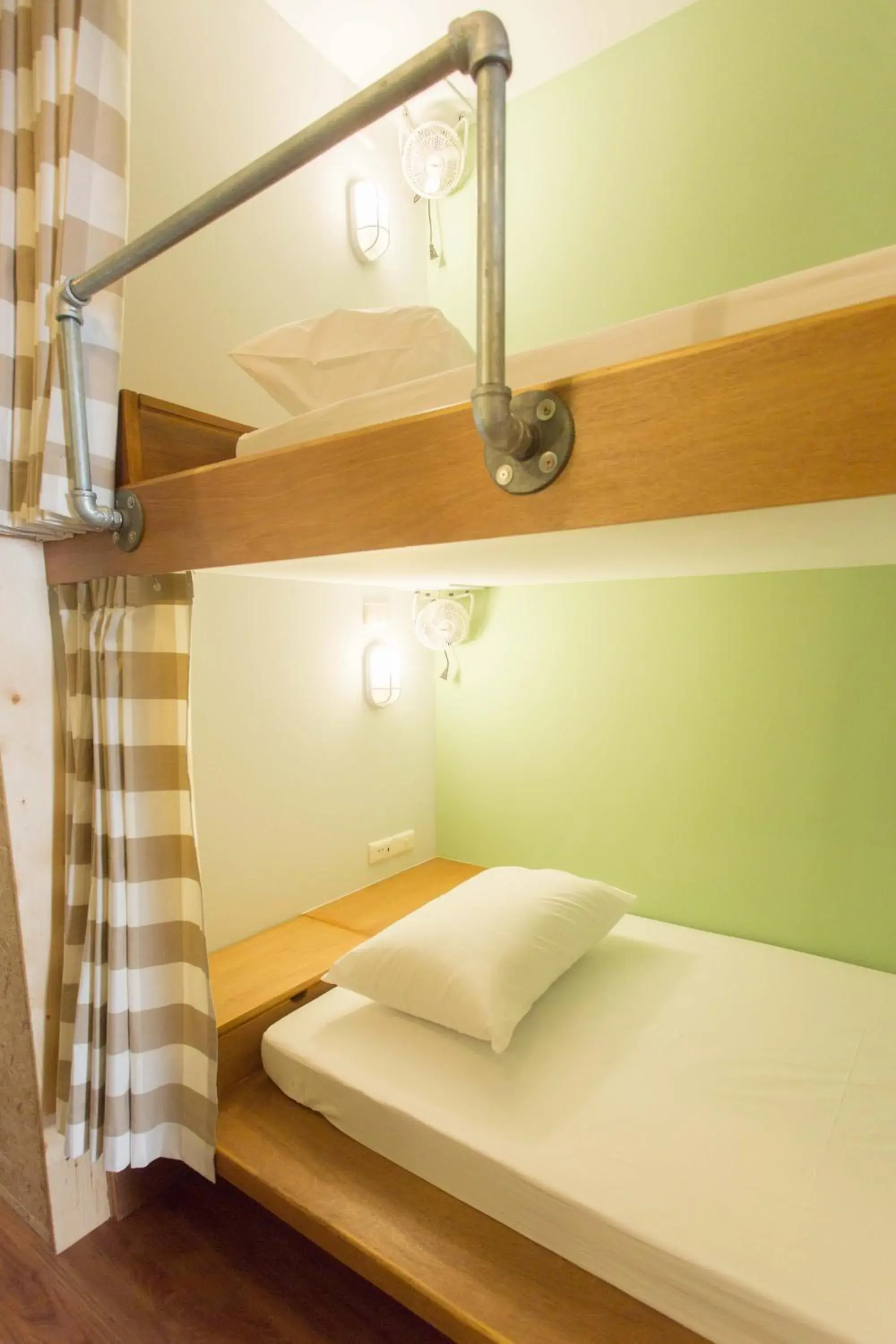 Bed in 4-Bed Mixed Dormitory Room in Barn & Bed Hostel Bed in 4-Bed Mixed Dormitory Room in Barn & Bed Hostel