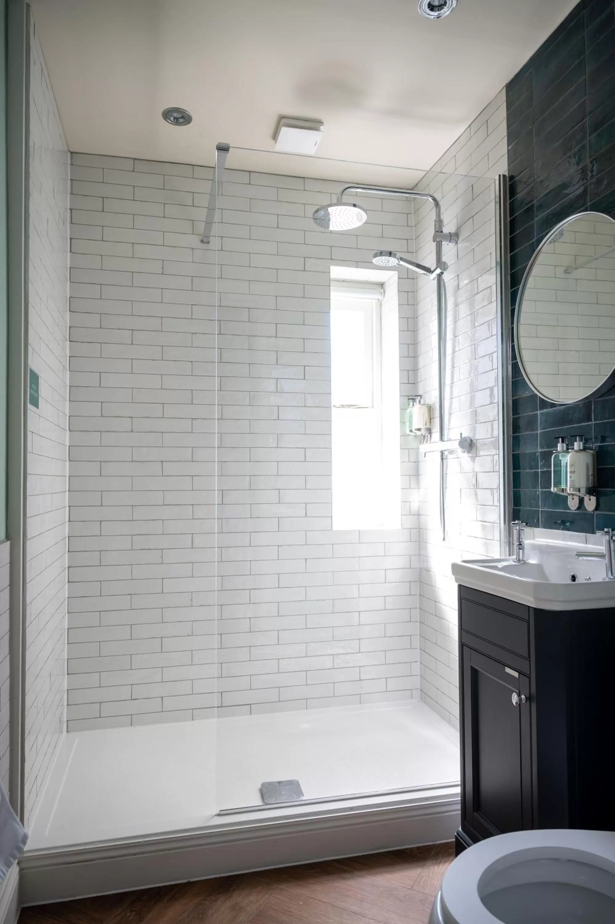 Shower in Victoria Hotel by Chef & Brewer Collection