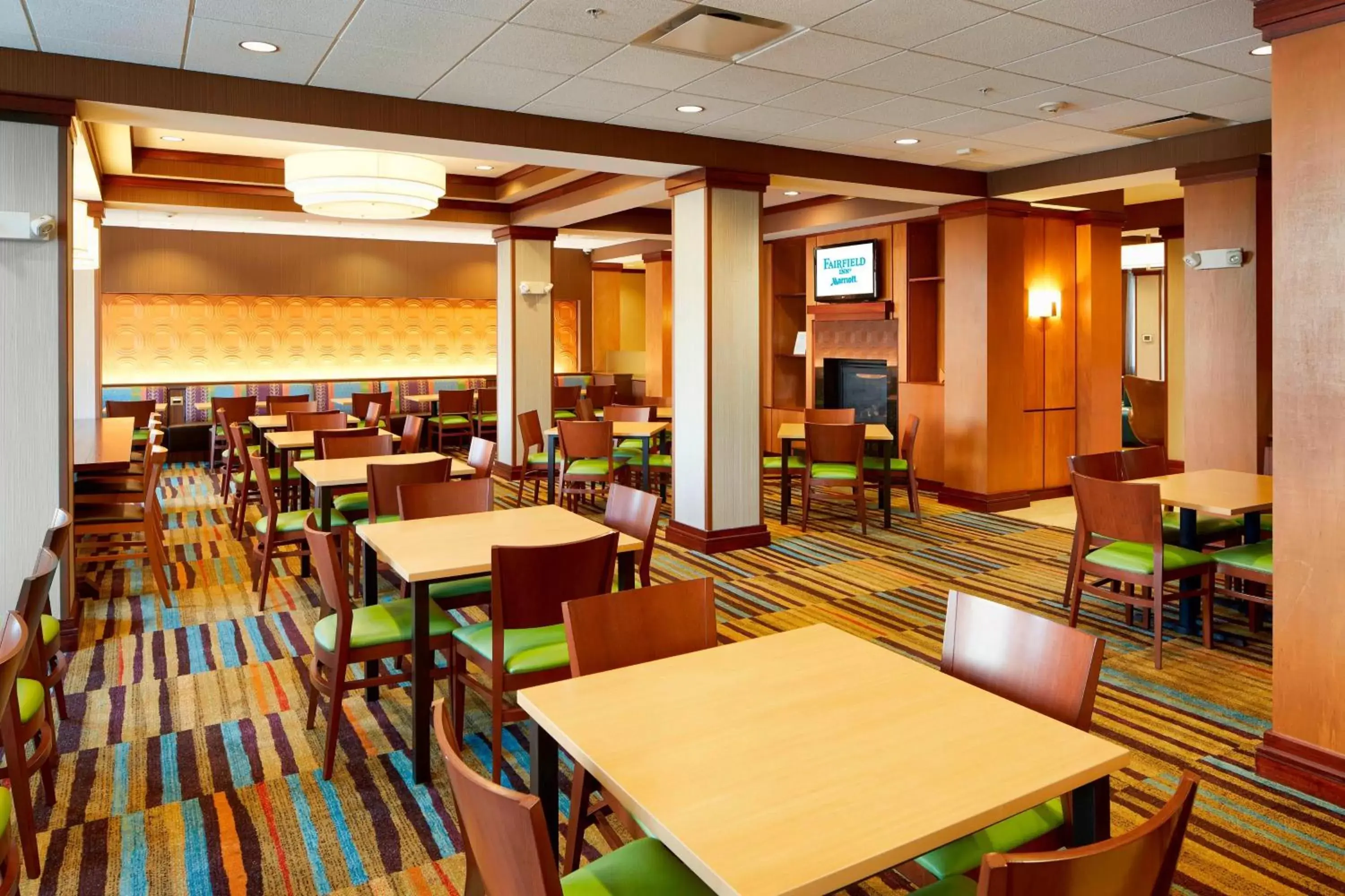 Breakfast, Restaurant/Places to Eat in Fairfield Inn and Suites Columbus Polaris