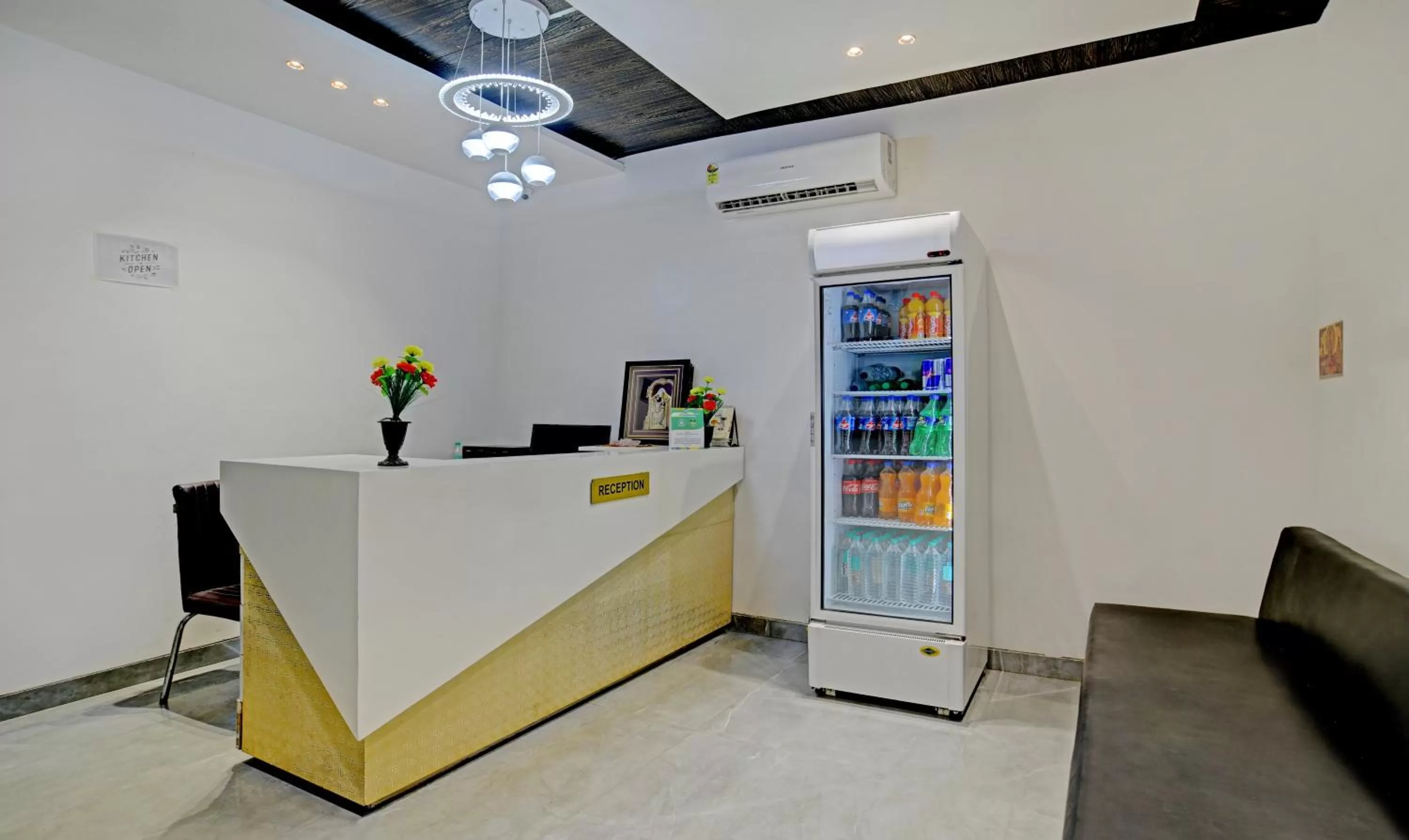 Lobby or reception, Lobby/Reception in Treebo Trend Shiv Chhaya Vijay Nagar