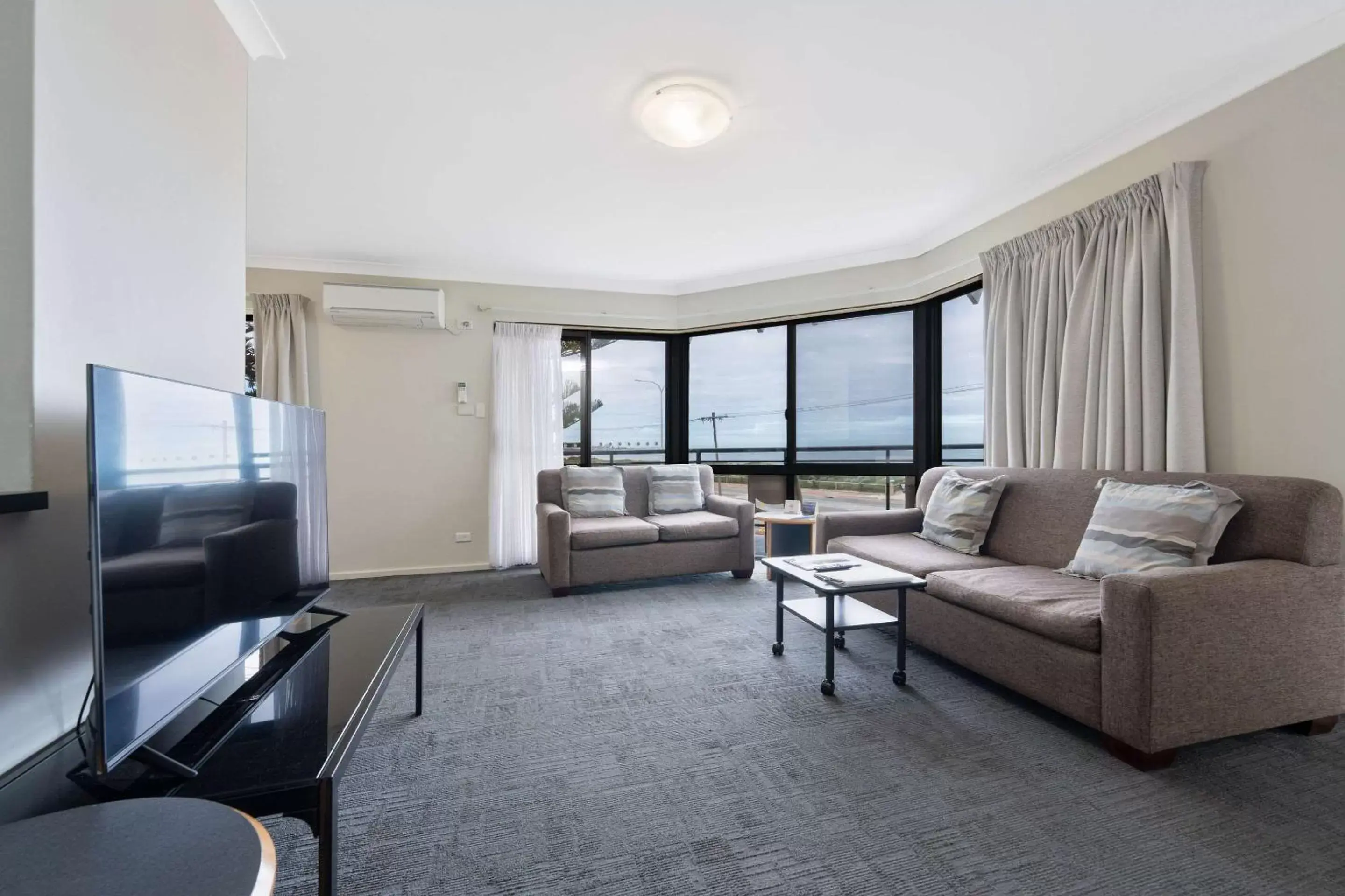 Bedroom, Seating Area in Quality Resort Sorrento Beach