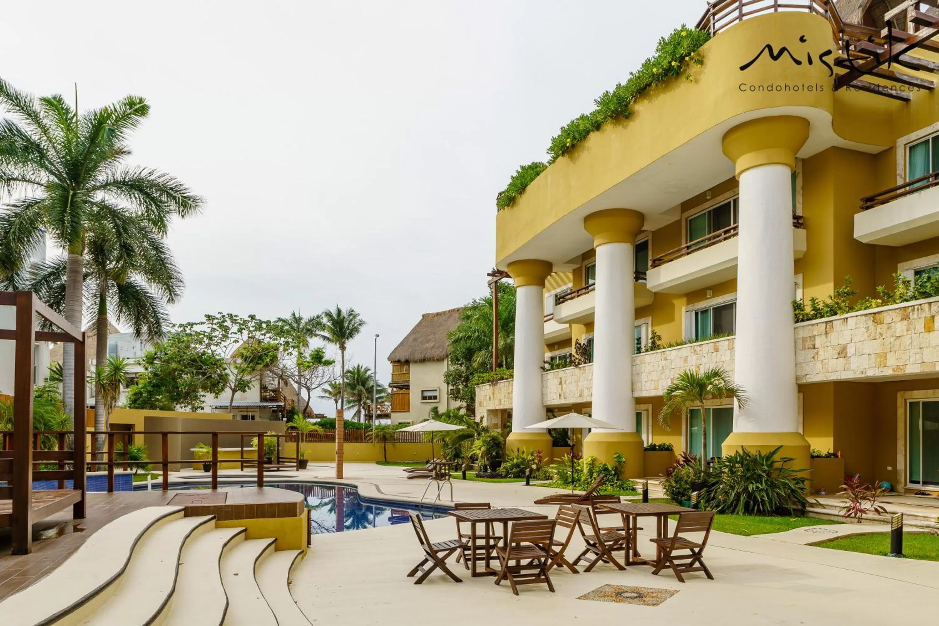 Swimming pool in Pueblito Escondido by Mistik Vacation Rentals