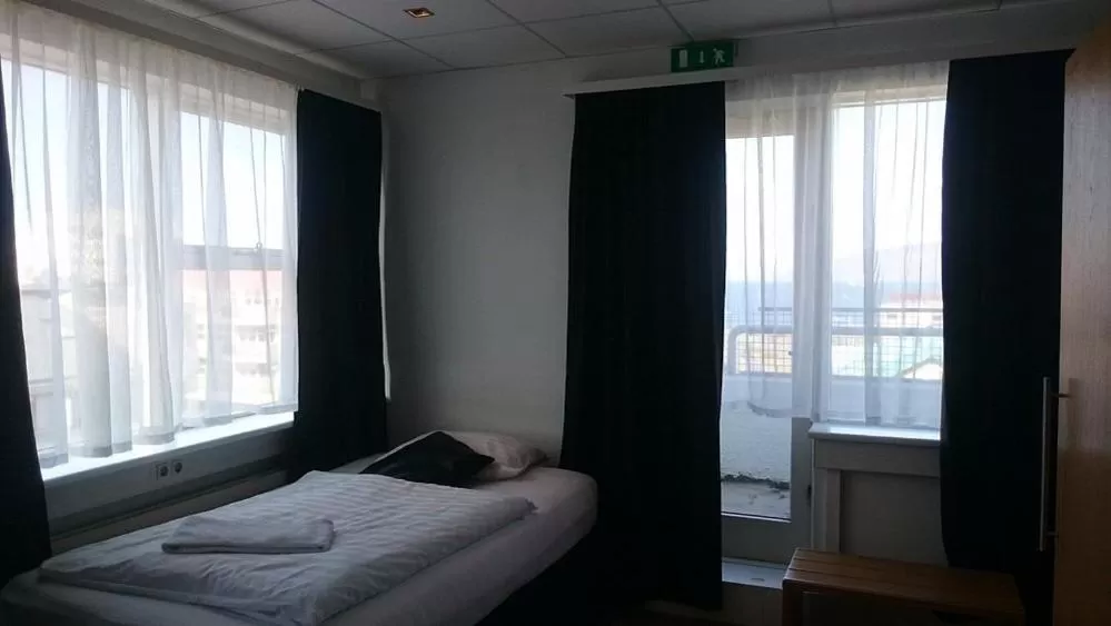 Balcony/Terrace, Bed in 101 Guesthouse Hotel