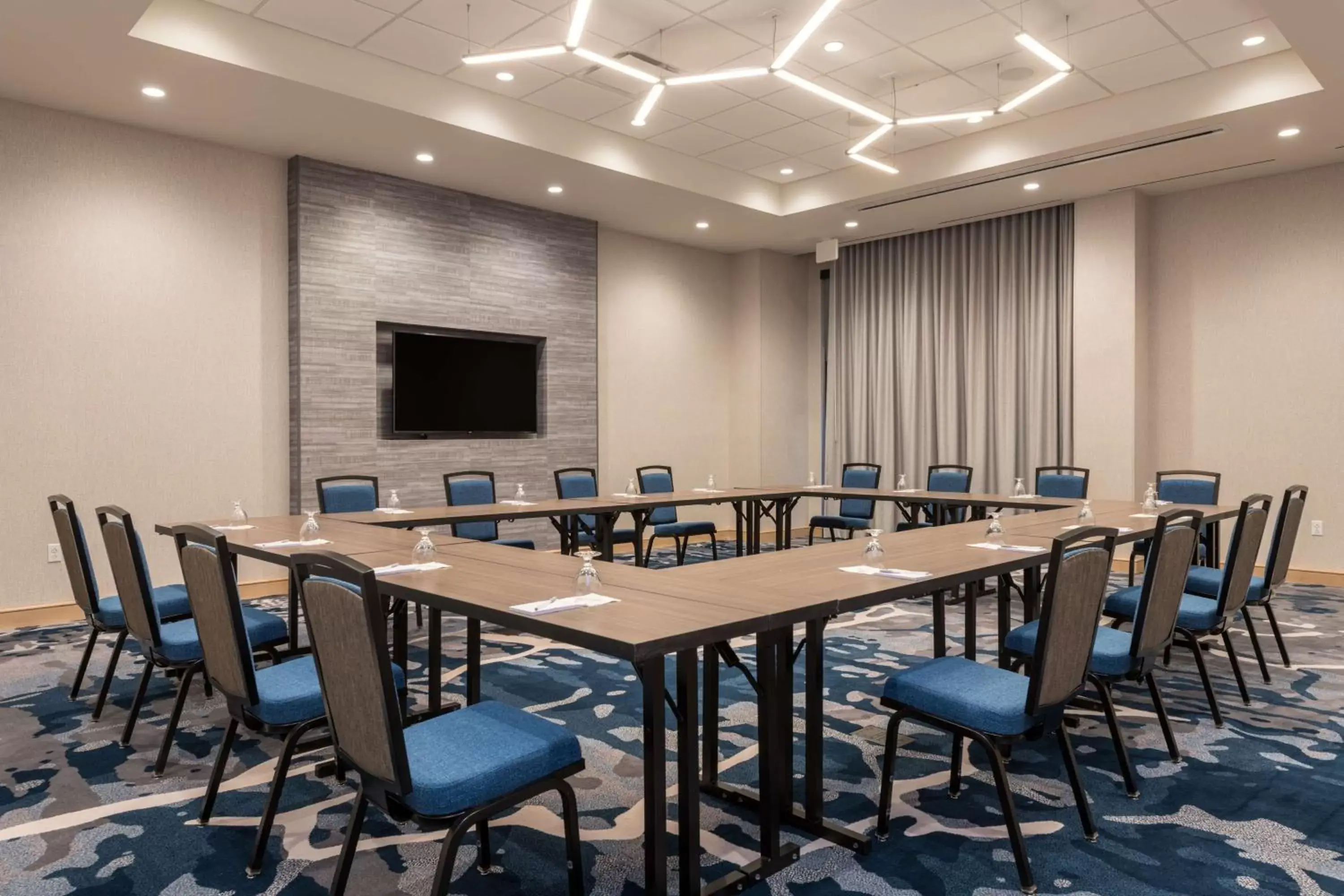 Meeting/conference room in Hilton Garden Inn Boston Canton, Ma
