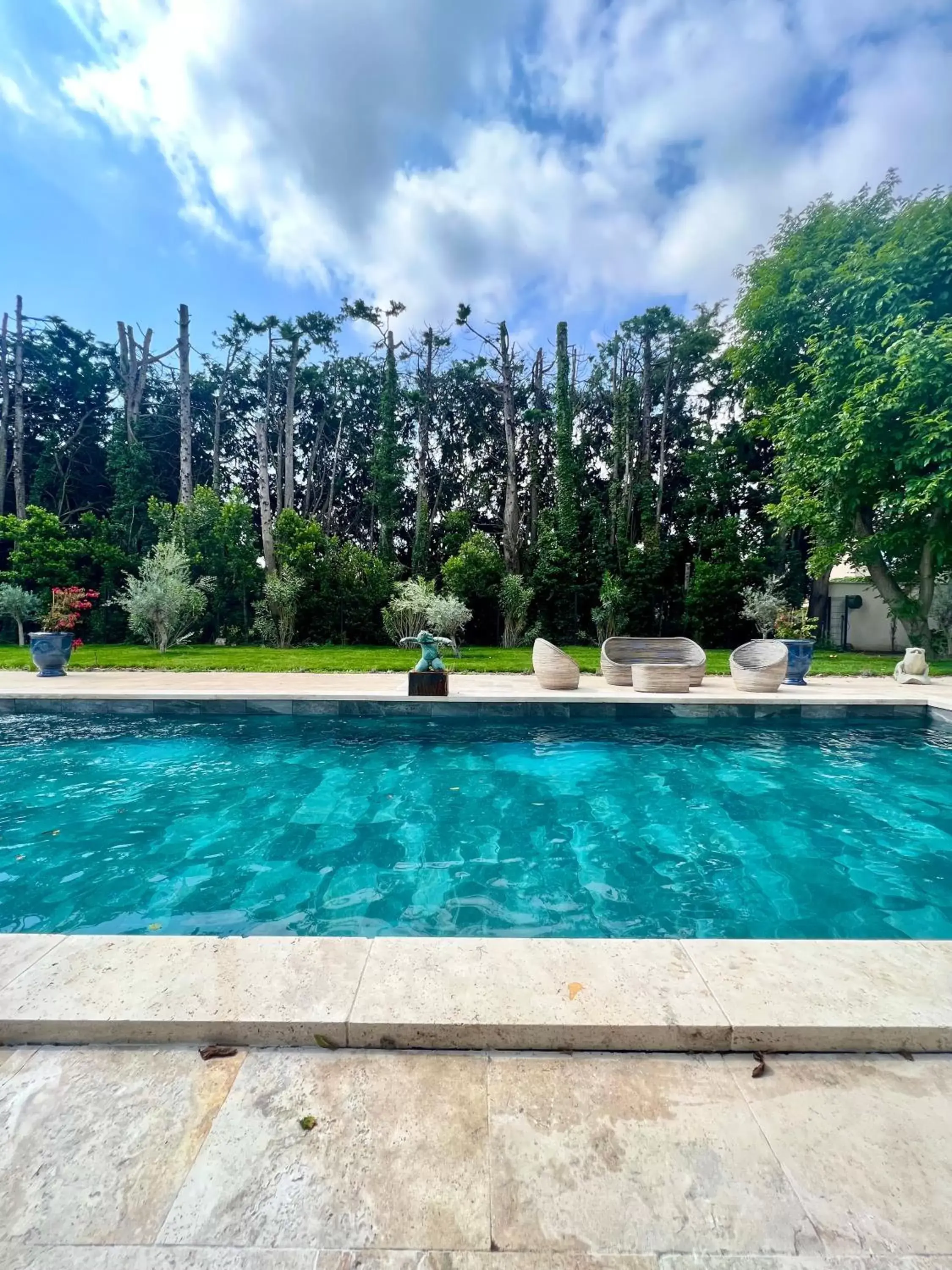 Day, Swimming Pool in Villa Pauline