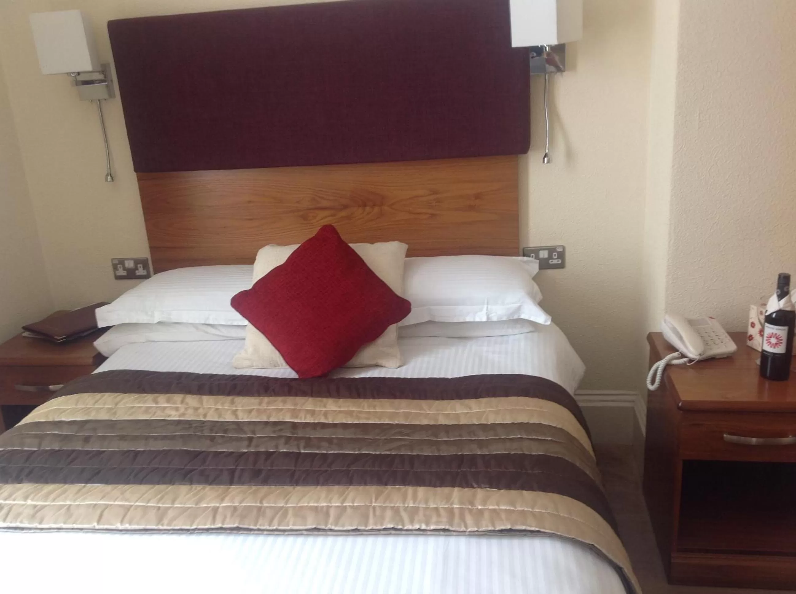 Double Room in The George Hotel