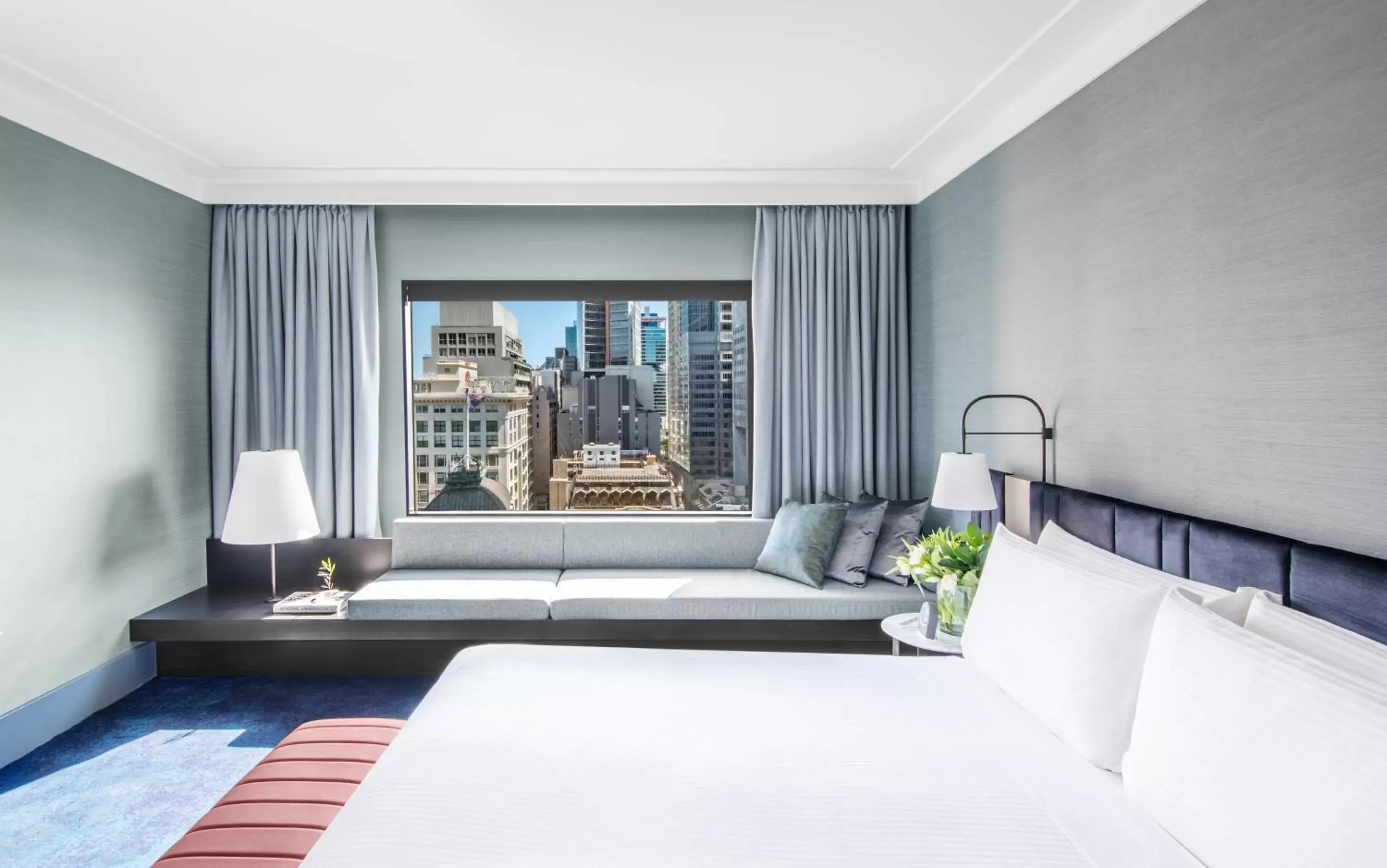 Bed in InterContinental Sydney, an IHG Hotel