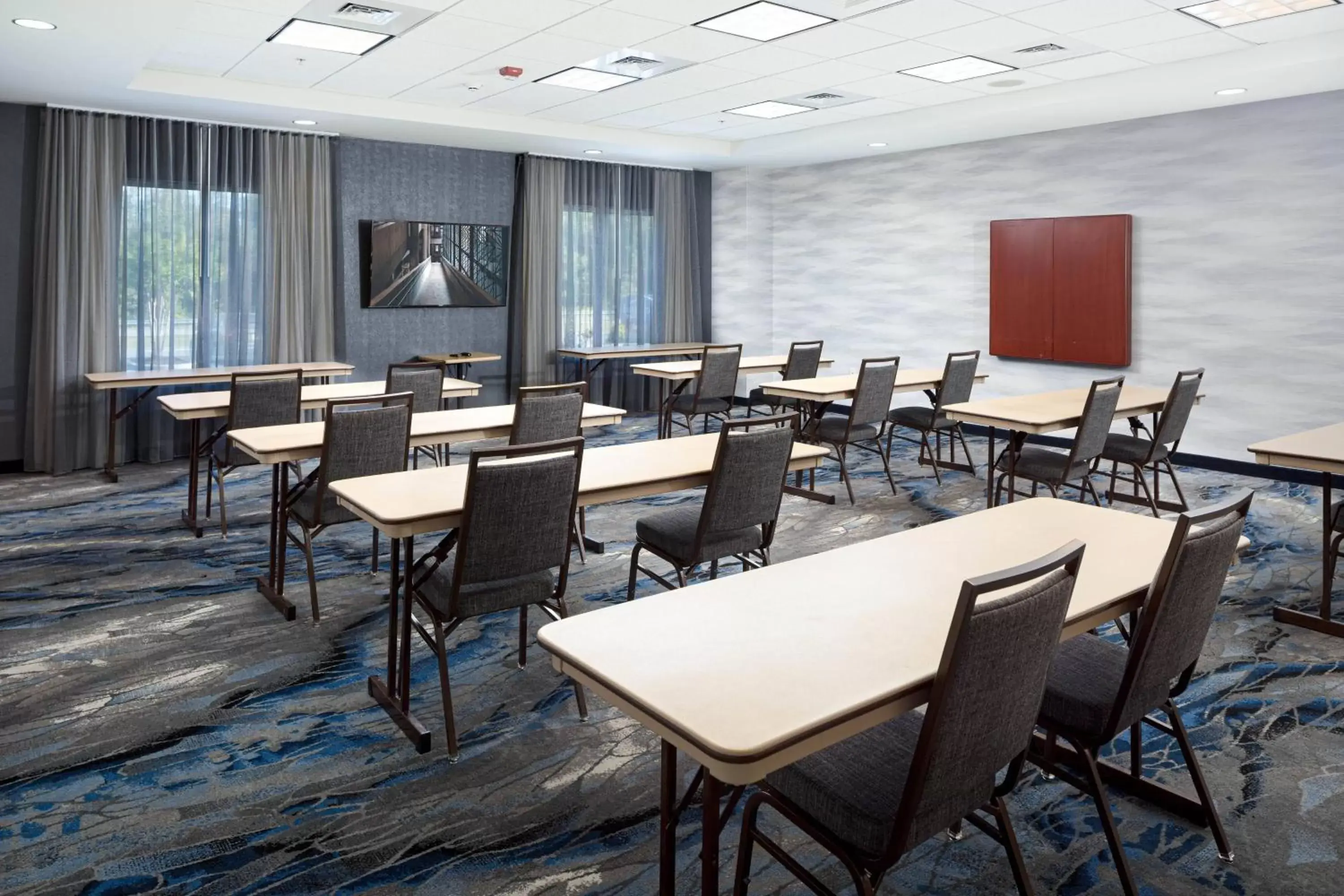 Meeting/conference room in Fairfield Inn and Suites by Marriott South Boston