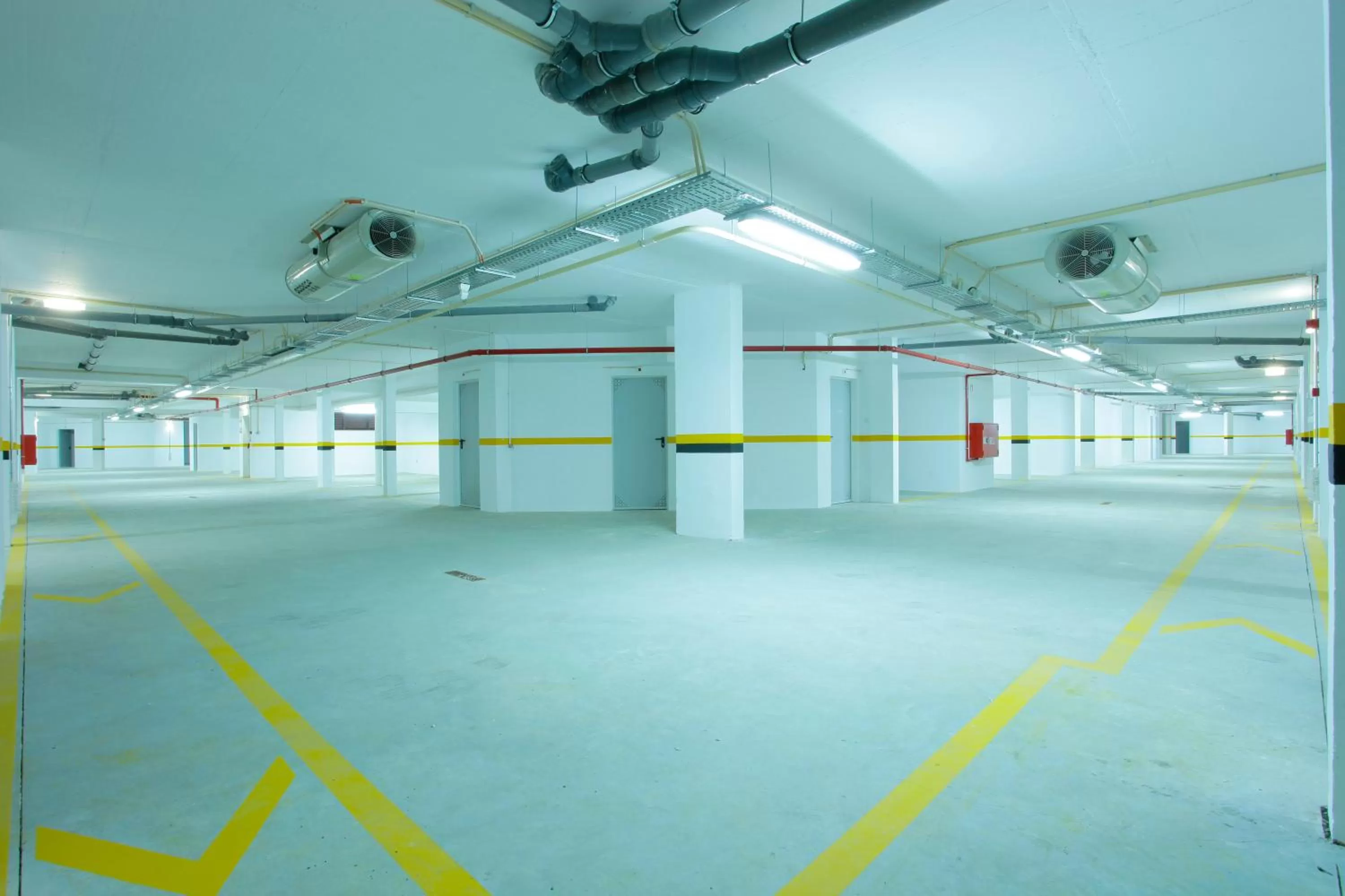 Parking in Sagres Time Apartamentos