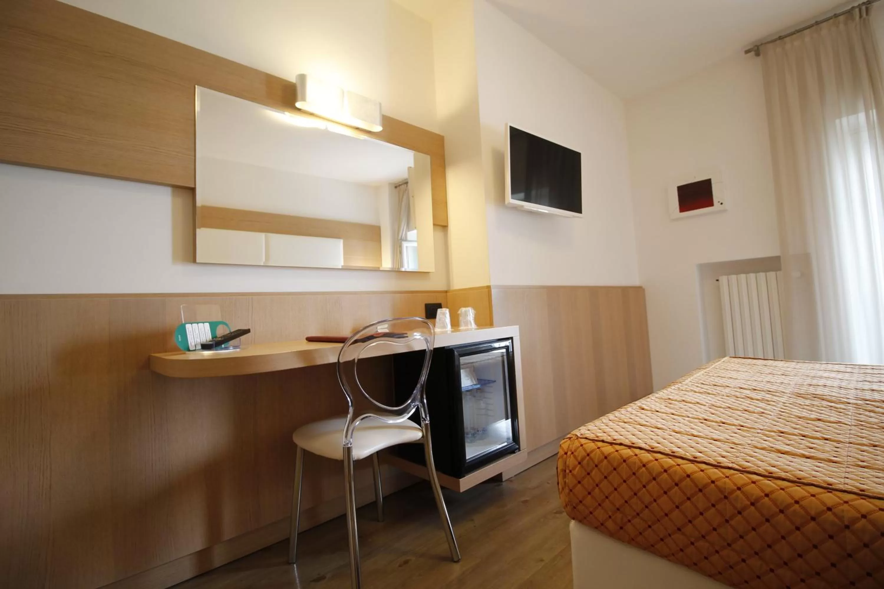 Bedroom, Bed in Hotel Europa