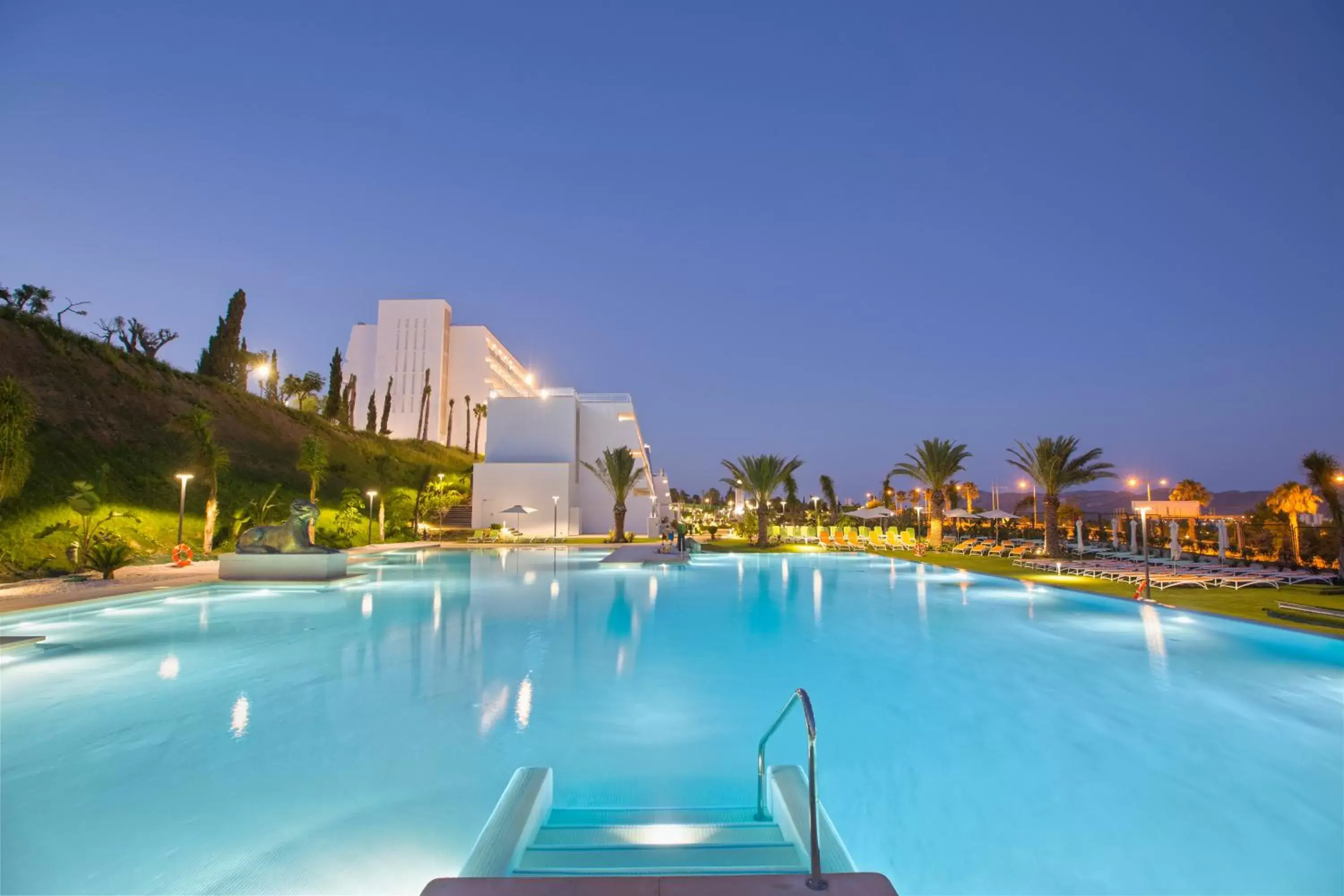 Swimming pool, Property Building in Grand Luxor Hotel