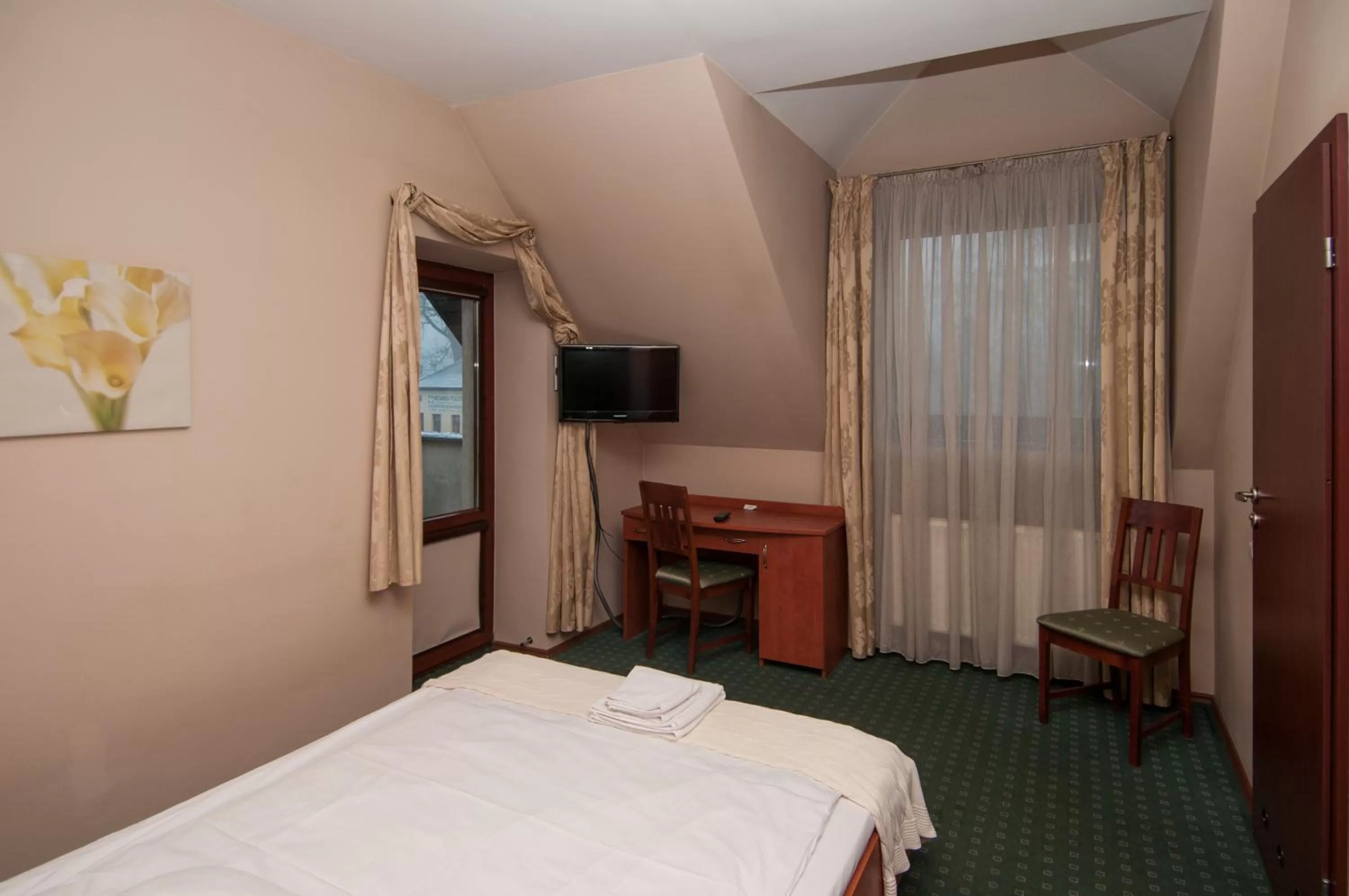 Photo of the whole room in Willa Pory Roku