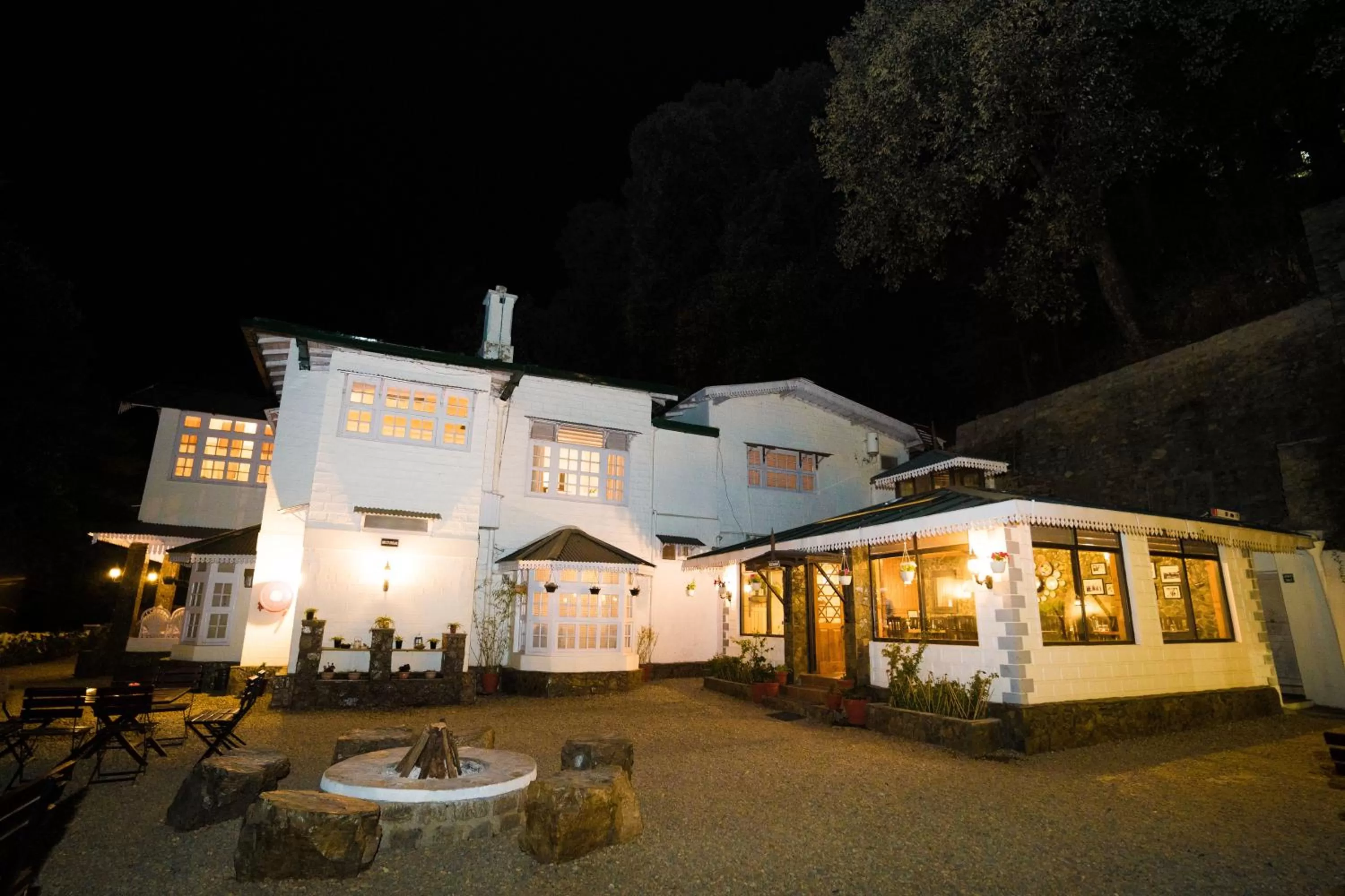 Property building in Bhikampur Lodge By Nine Hotels