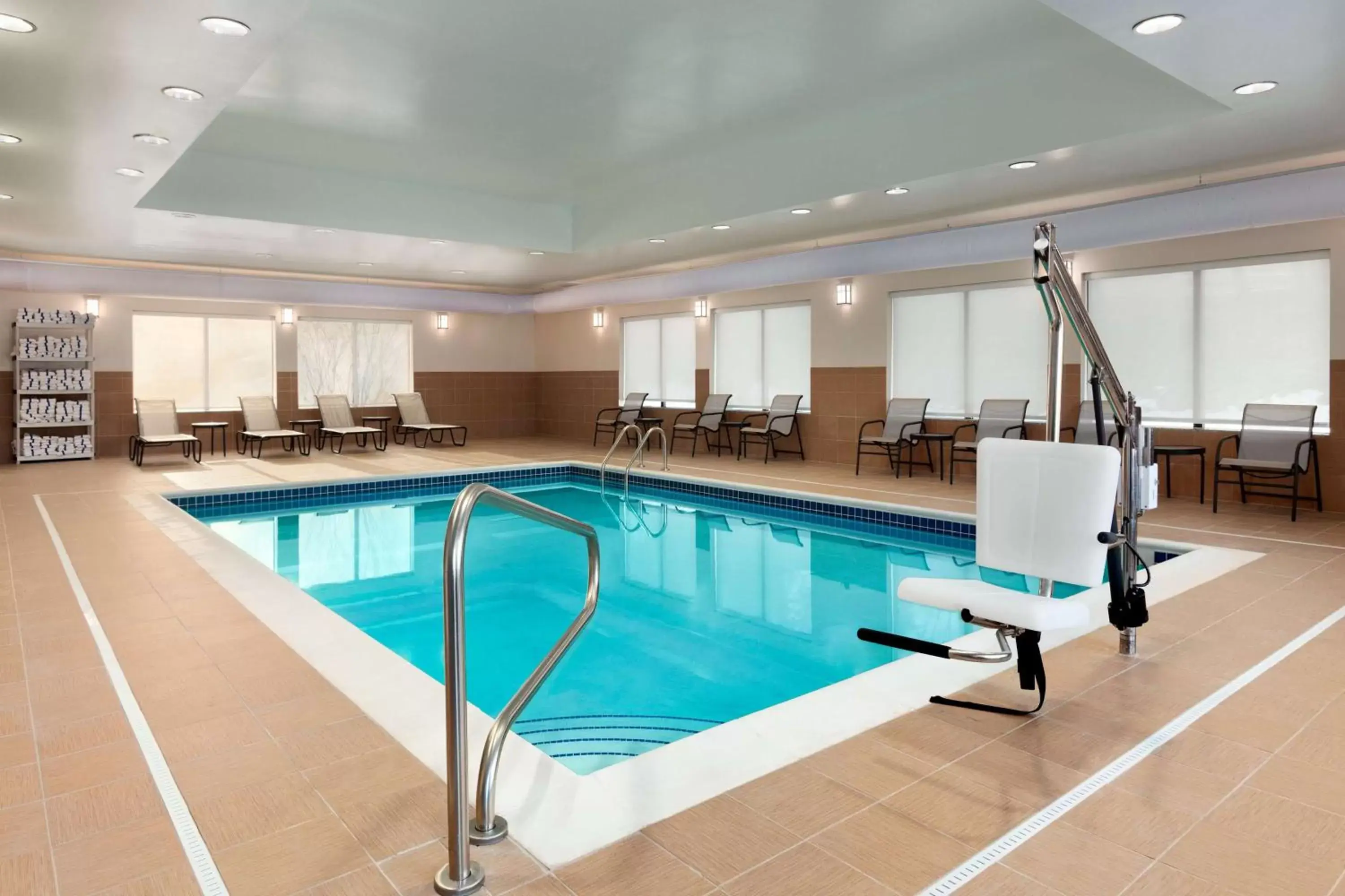 Pool view, Swimming Pool in Hampton Inn Fairmont