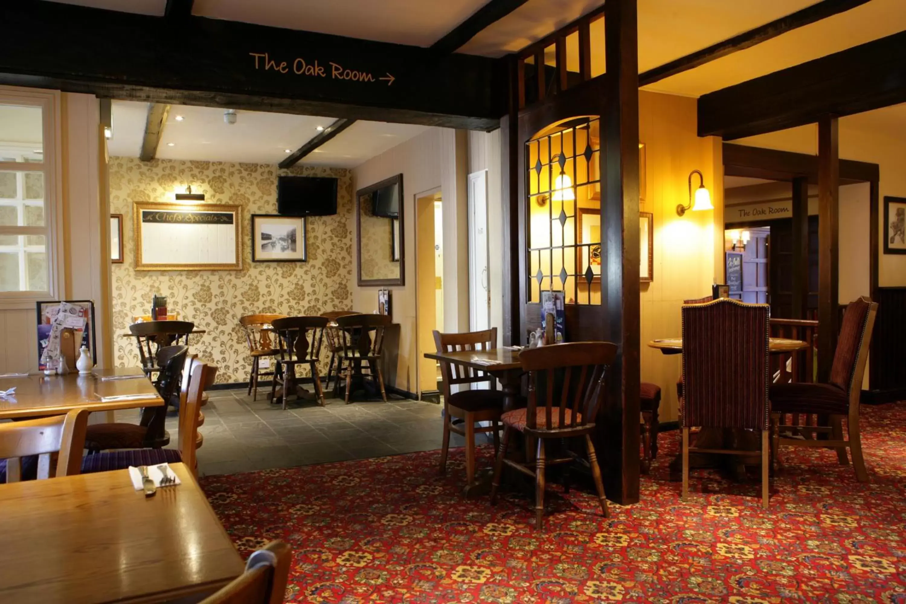 Restaurant/Places to Eat in White Hart, Andover by Marston's Inns