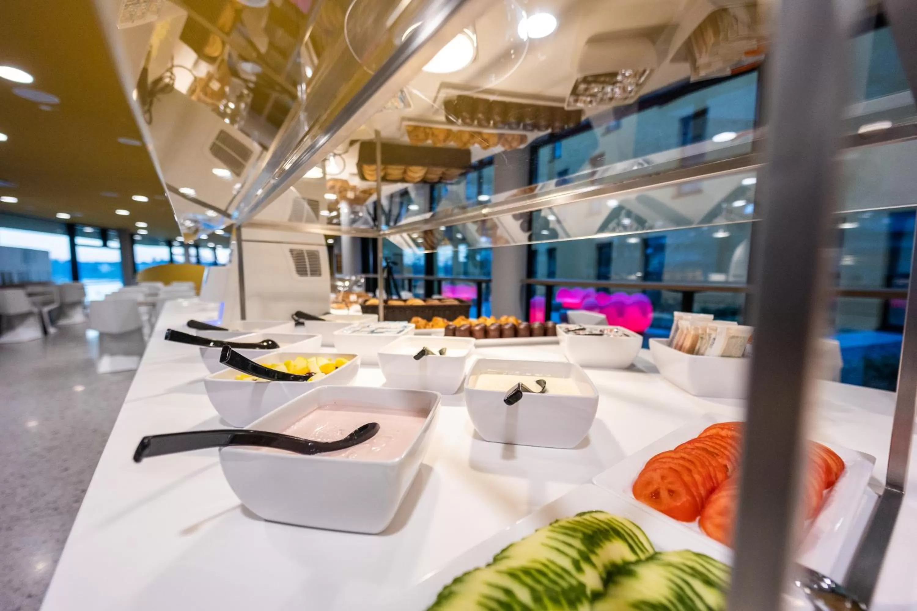 Buffet breakfast in Prize by Radisson, Bonn City