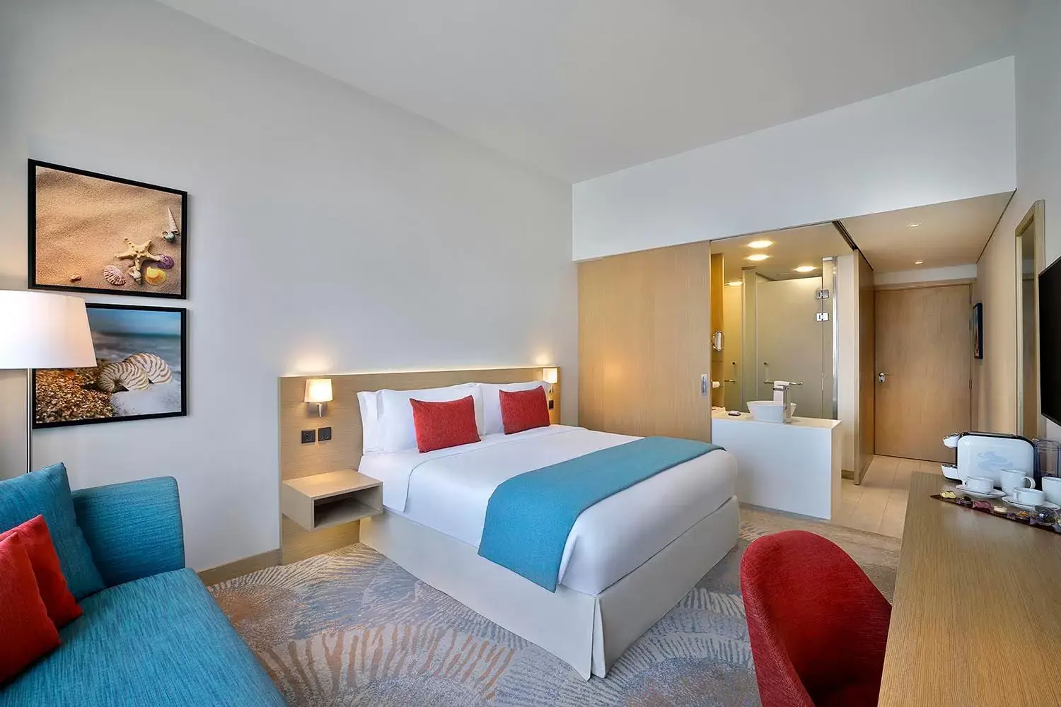 Bed in Avani Ibn Battuta Dubai Hotel
