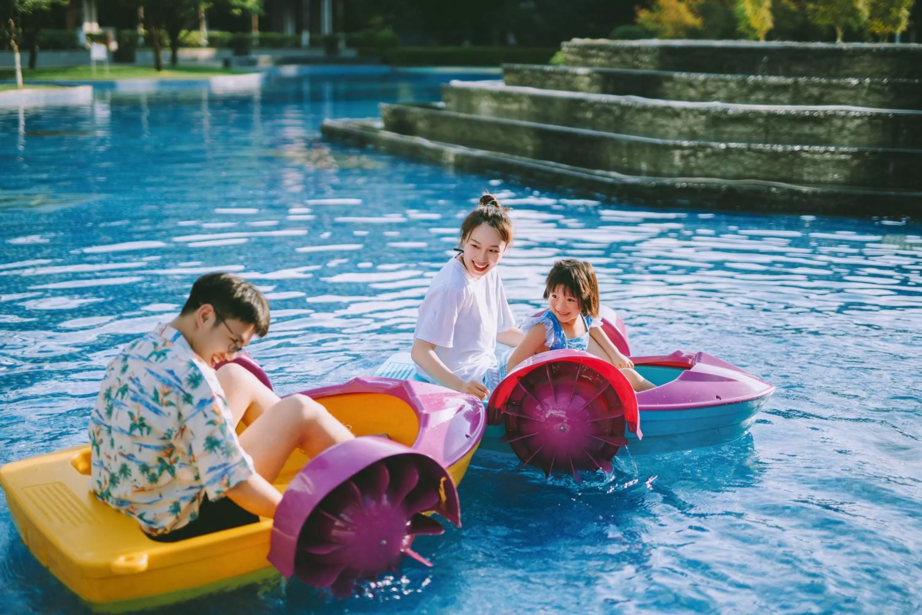 Aqua park in Shangri-La Guilin