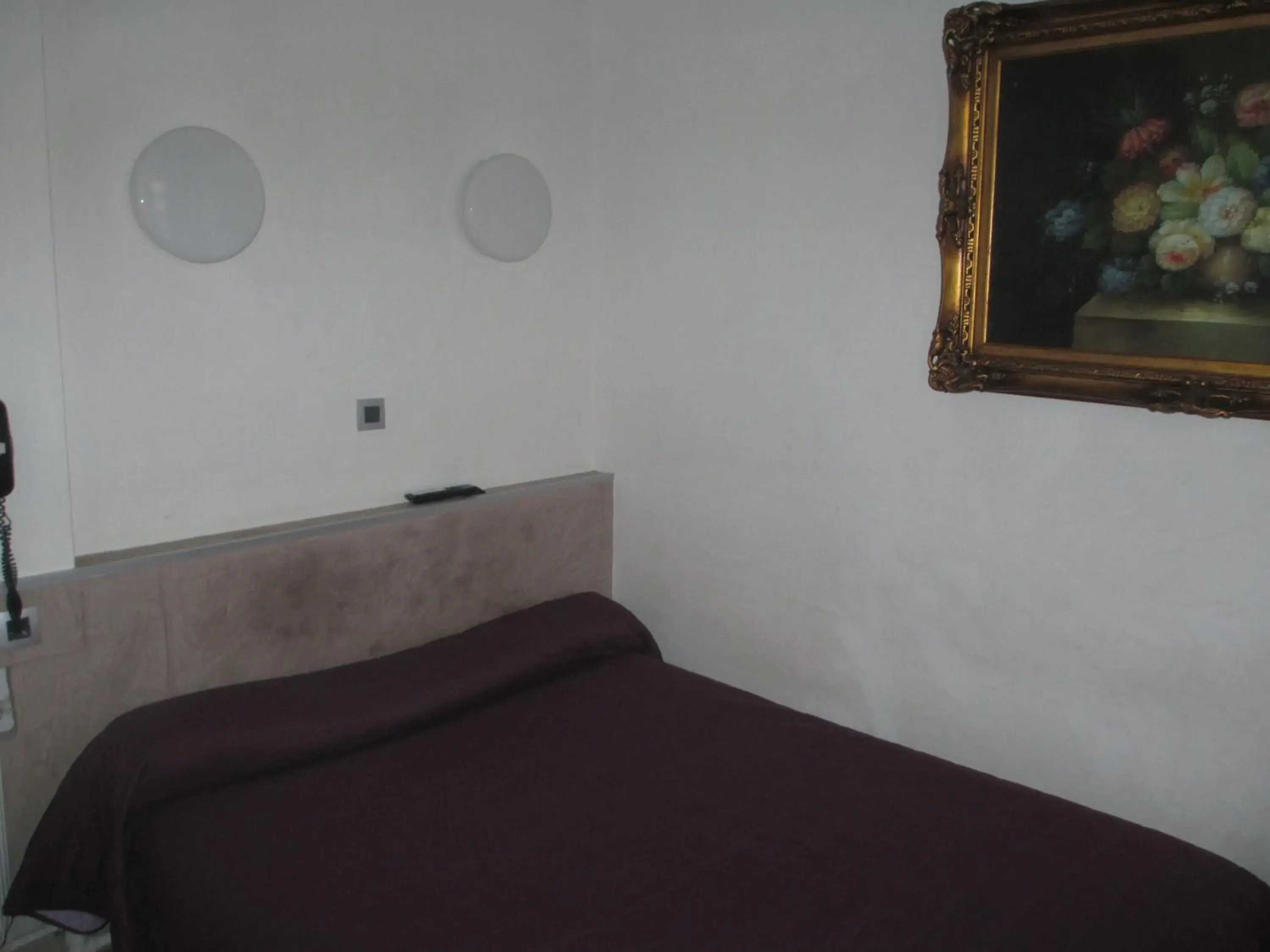 Bedroom, Bed in Camelia Prestige - Place de la Nation