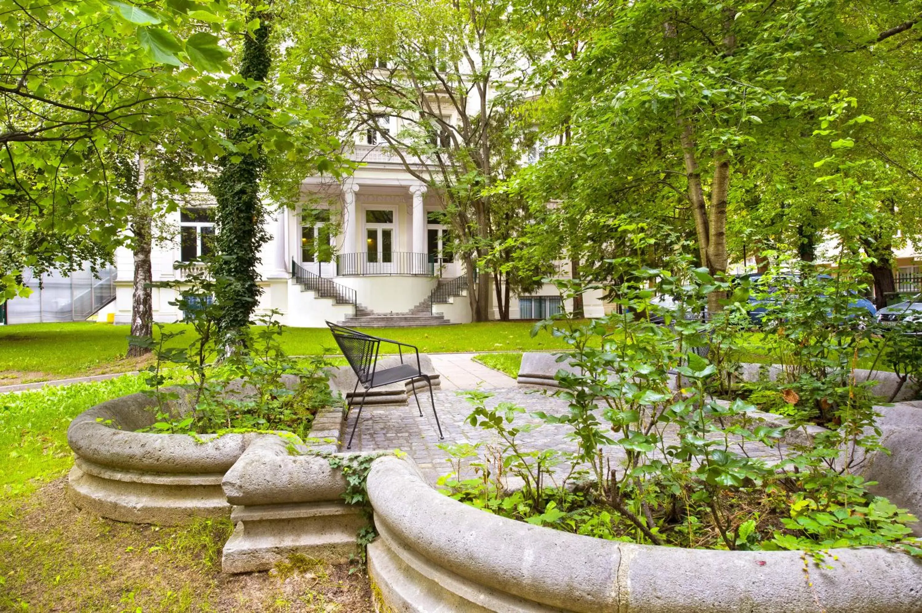 Garden view, Garden in Hotel & Palais Strudlhof